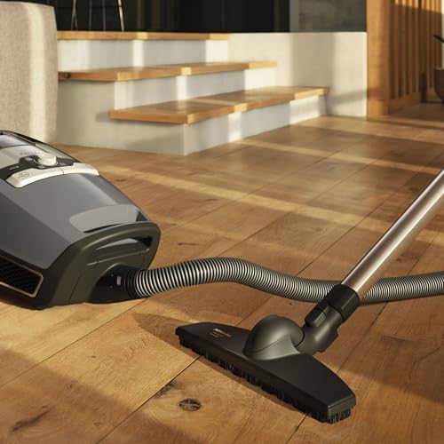 Miele Blizzard CX1 Turbo Team Bagless