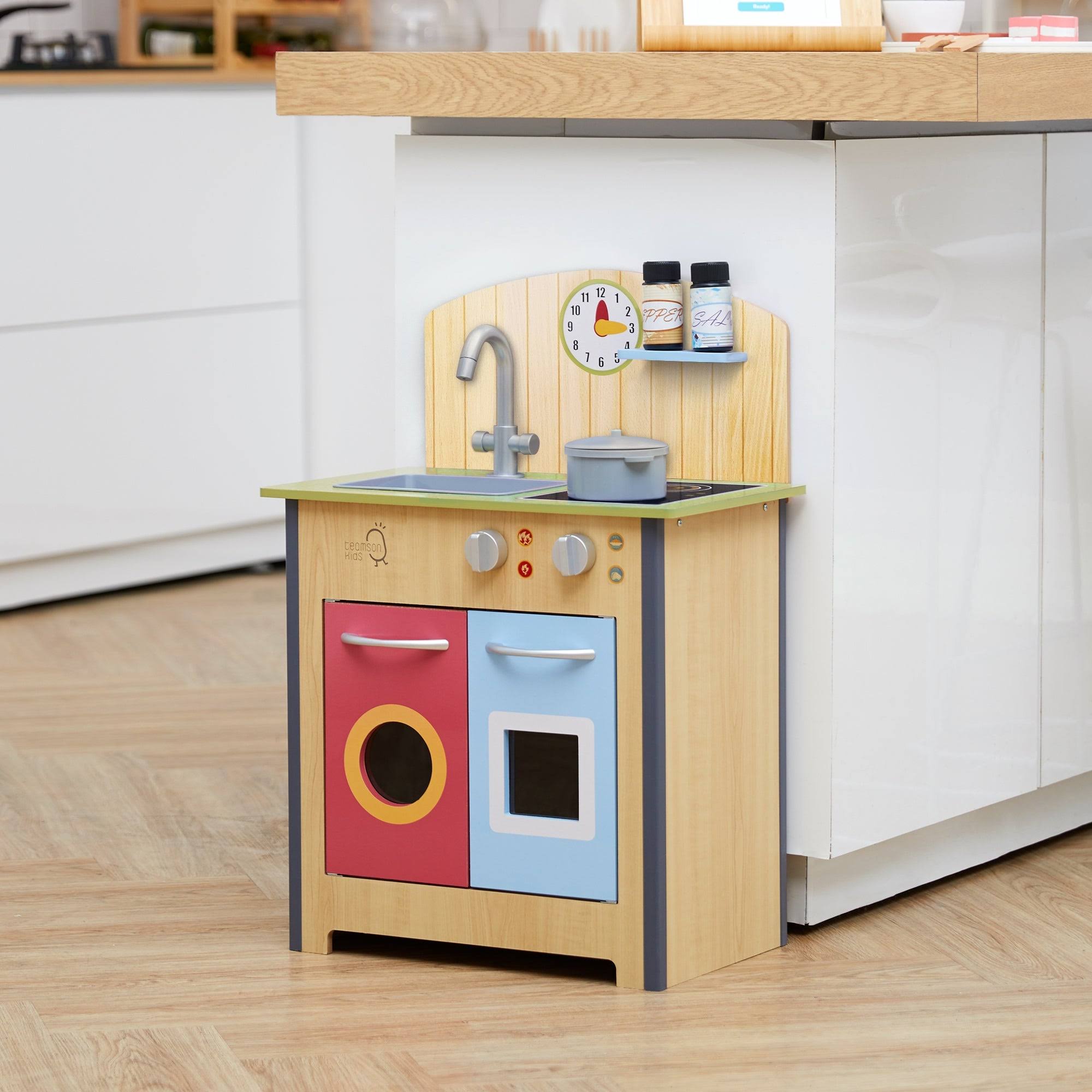 Teamson Kids - Little Chef Porto Classic Play Kitchen - Wood