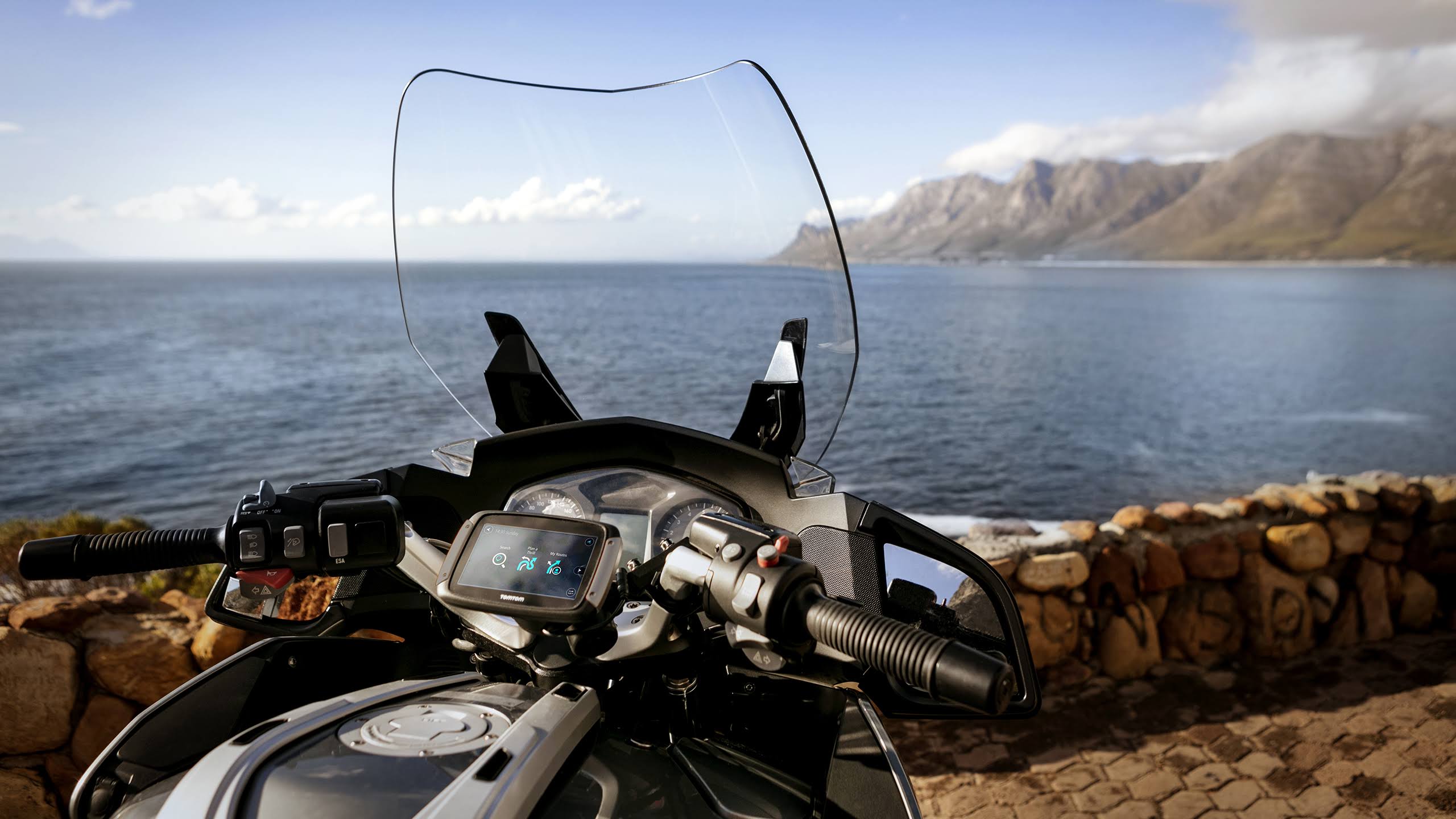 TomTom Motorcycle Sat NAV Rider 500, 4.3 inch, with
