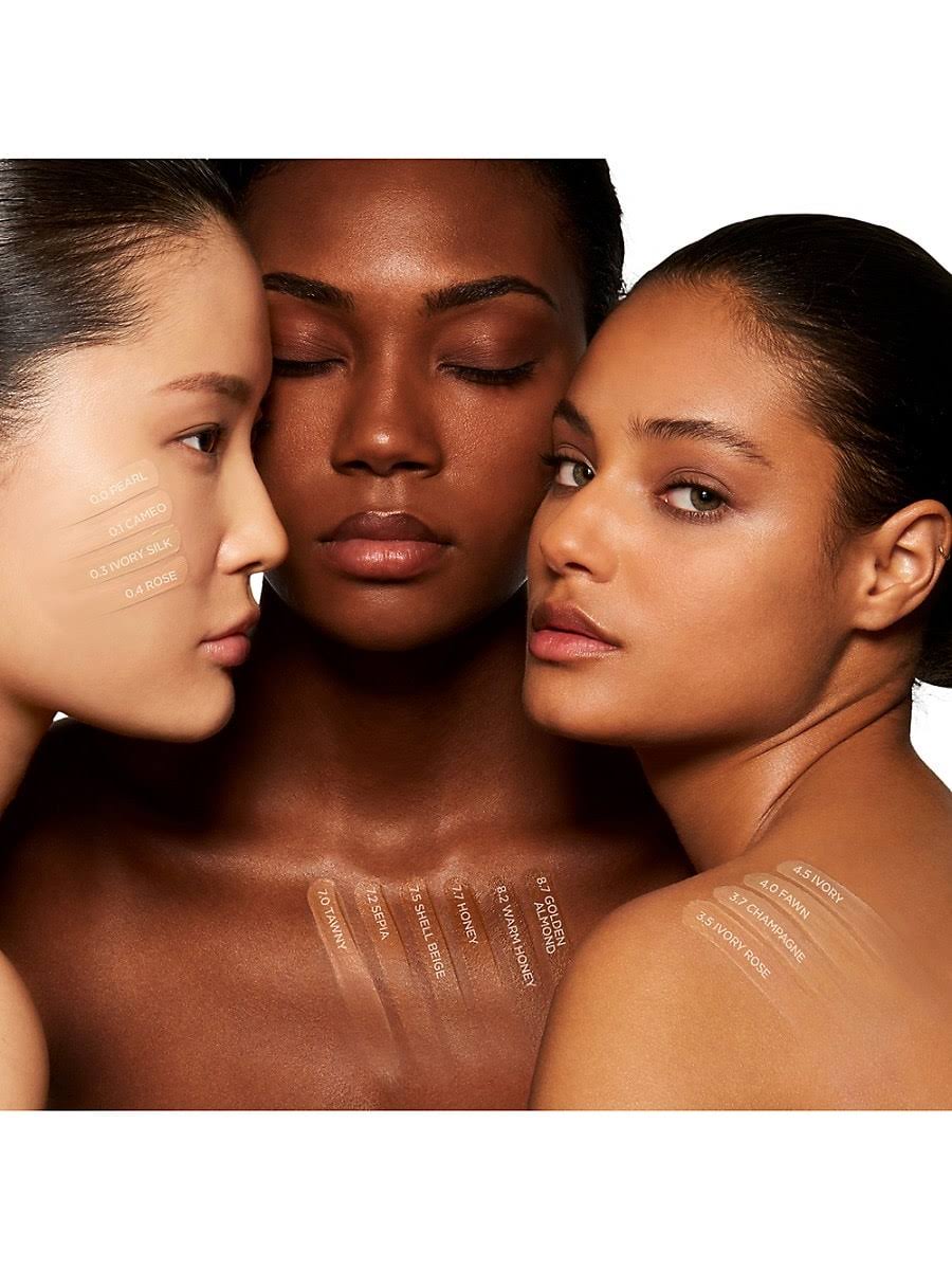 Tom Ford Shade and Illuminate Soft Radiance Foundation SPF 50 5.7 Dune