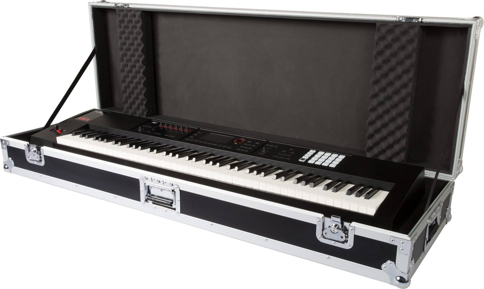 Roland RRC-88W 88-Note Keyboard Case with Wheels