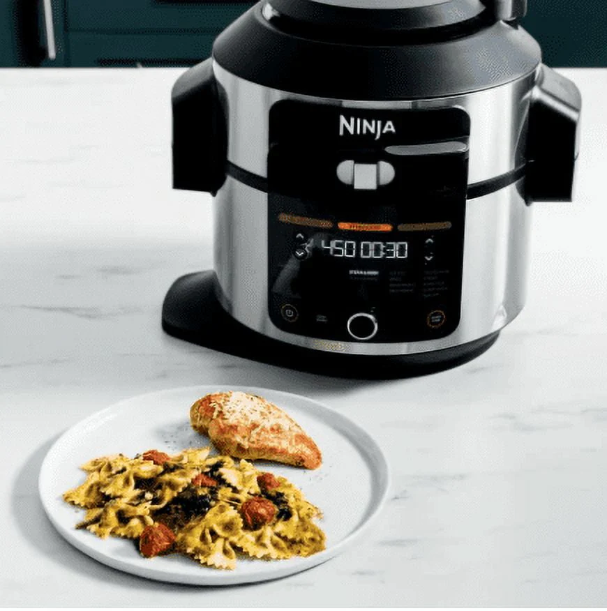 Ninja Speedi Rapid Cooker & Air Fryer, SF300, 6-Qt. Capacity, 10-in-1 Functionality, Meal Maker, Sea Salt Gray