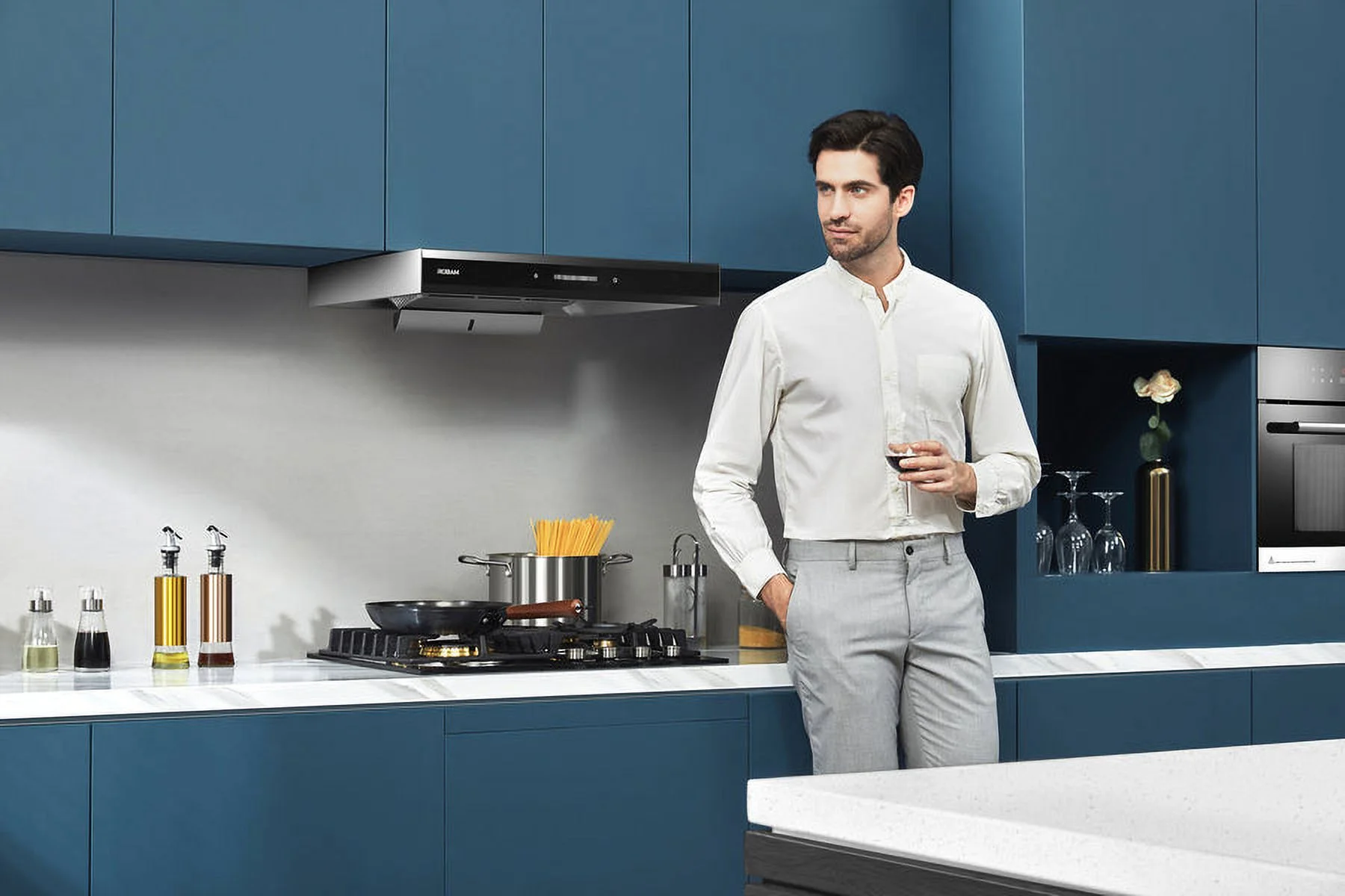 Robam A831 30” Range Hood | Unique Design for Under Cabinet or Wall Mount | Modern Kitchen Vent | Powerful Motor | Fits 6” Round Duct or Perfect for