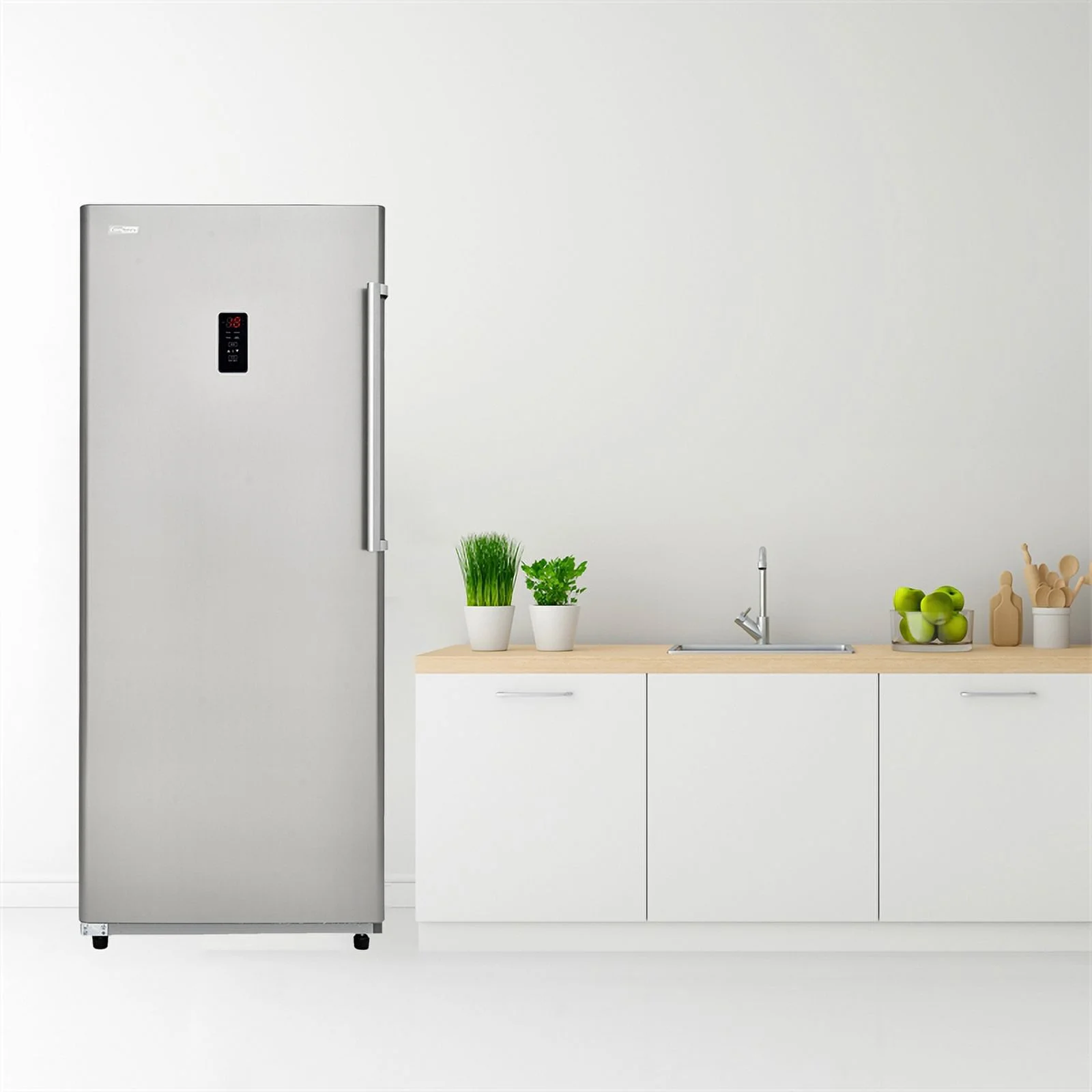 Conserv 17 cu. ft Convertible Upright Freezer/Refrigerator in Stainless