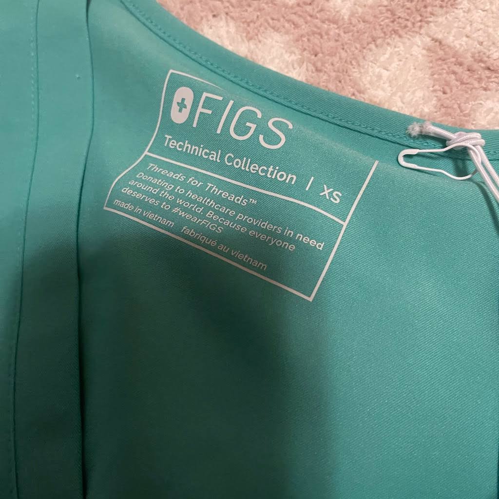 Figs Other | Xs Surgical Green One Pocket Scrub Top | Color: Blue/Green | Size: Xs | Auttummnnn&s Closet