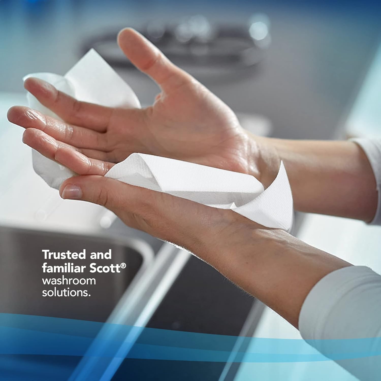 Scott Essential Multifold Paper Towels (01804) with Fast-Drying Absorbency Pockets, White, 16 Packs / Case, 250 Multifold Towels / Pack