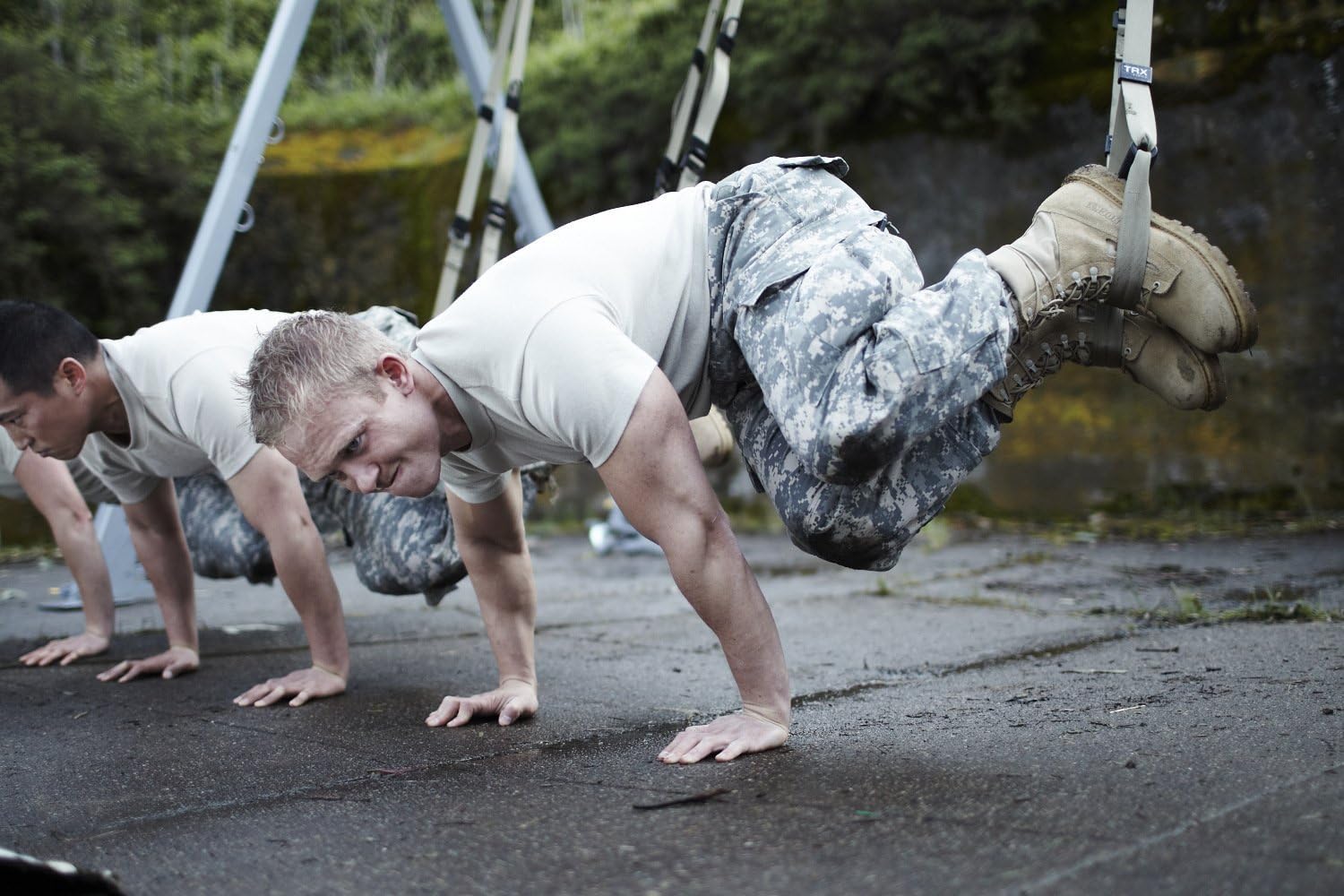 TRX Tactical Gym Suspension Trainer, Military Fitness Bands, Total-Body Workout