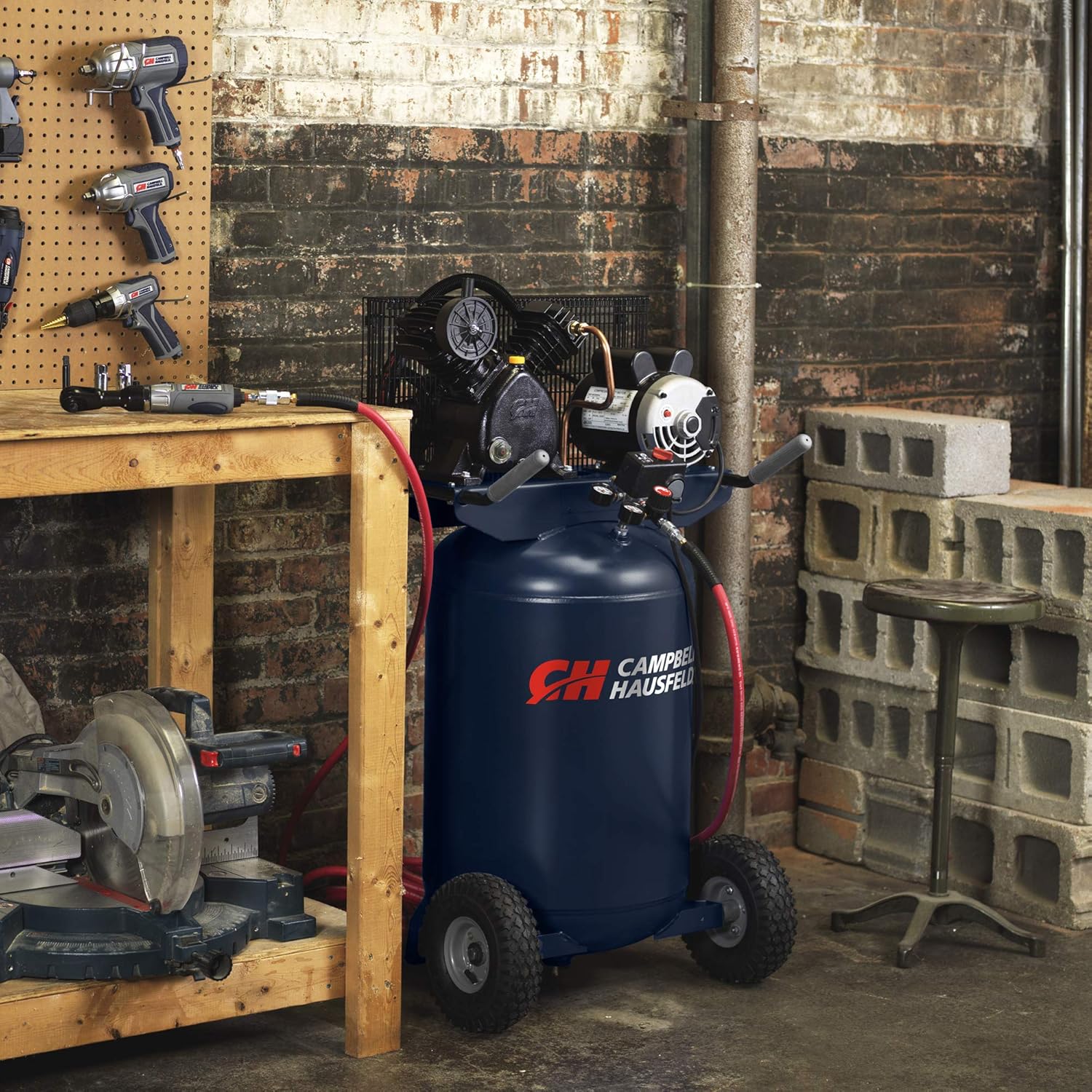 Campbell Hausfeld 30 Gallon Vertical Portable Air Compressor (XC302100)