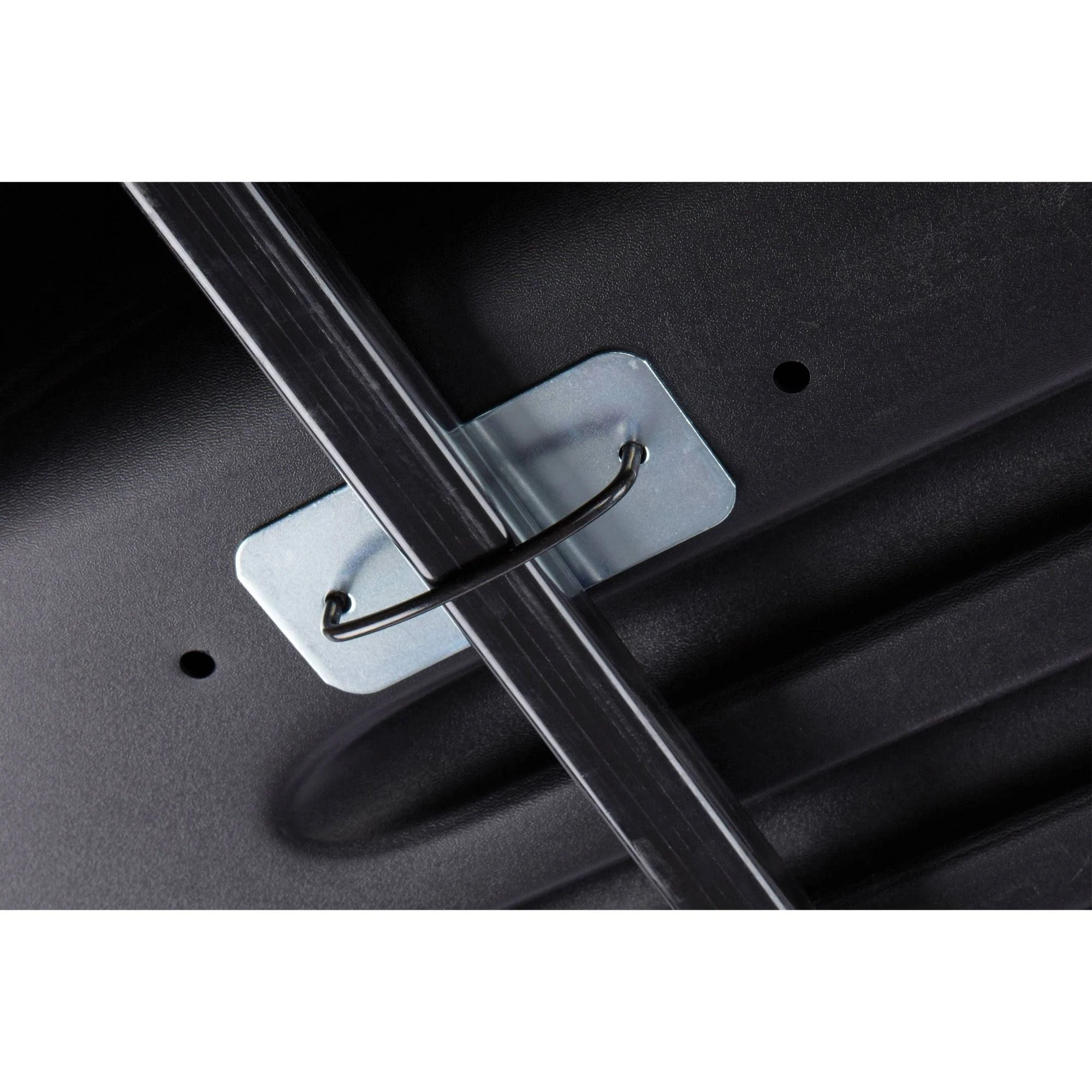 SportRack SR7095 Skyline XL Cargo Box