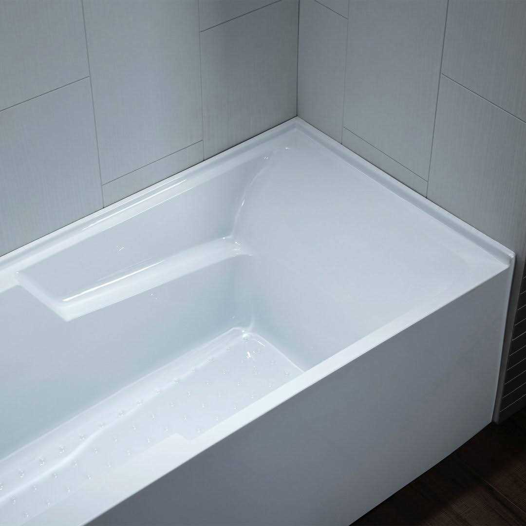 WoodBridge 60 x 30 Alcove/Tile in Soaking Acrylic Bathtub - Shop Hardware Tools Online Store