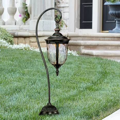 Bellagio Collection 32 1/2x22 High LED Landscape Path Light