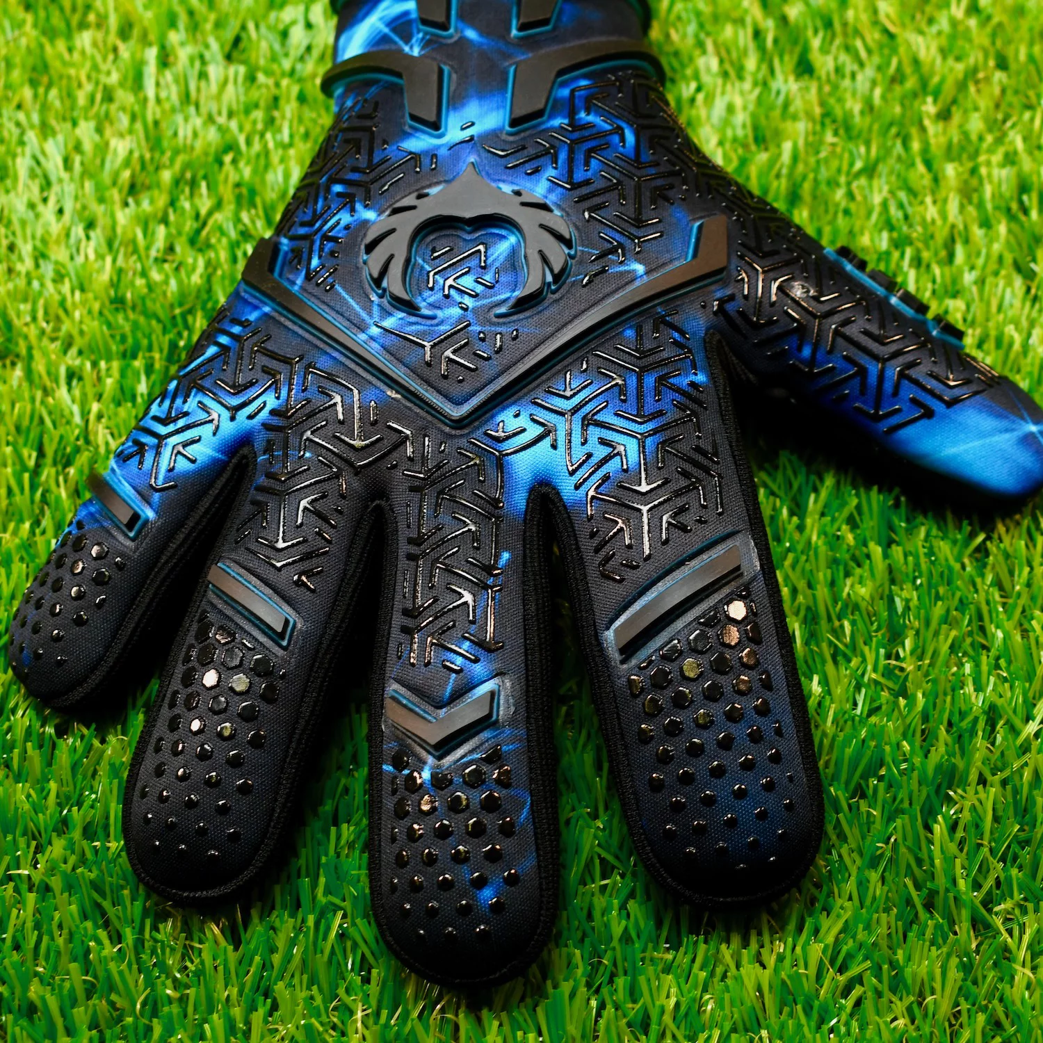 Renegade GK Apex Strapless Professional Soccer Goalie Gloves (Sizes 6-12