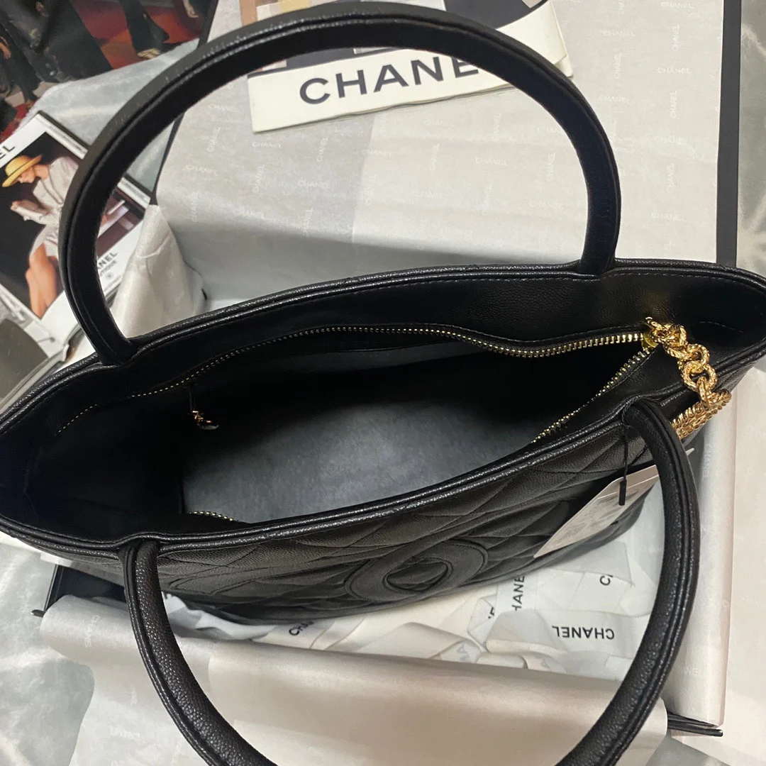 Chanel Medallion Tote Gold Hardware Caviar Black For Women, Women&rsquo;s Handbags, Shoulder Bags 15.6in/32cm