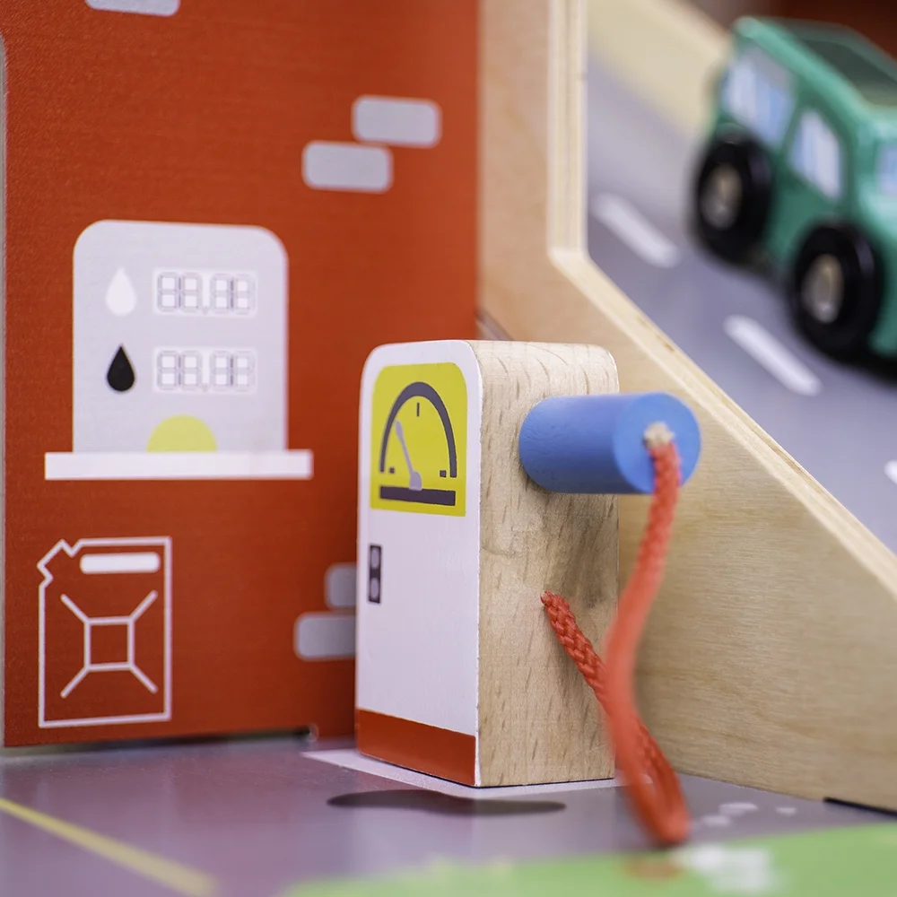 Bigjigs Toys - Park & Play Garage
