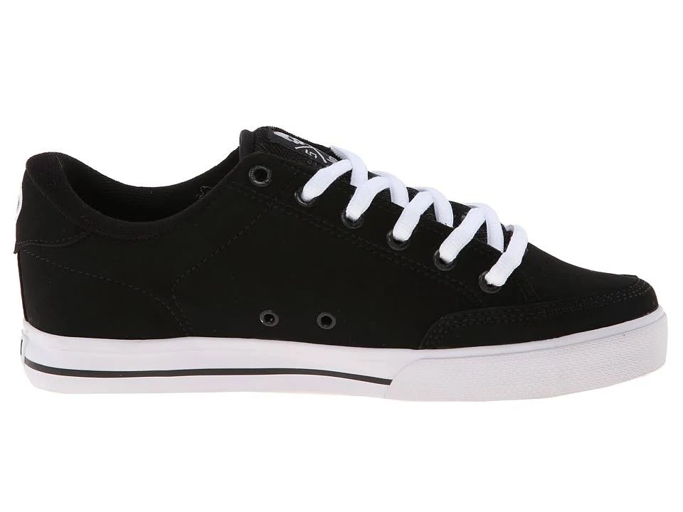 Circa Lopez 50 Men Round Toe Synthetic Black Skate Shoe