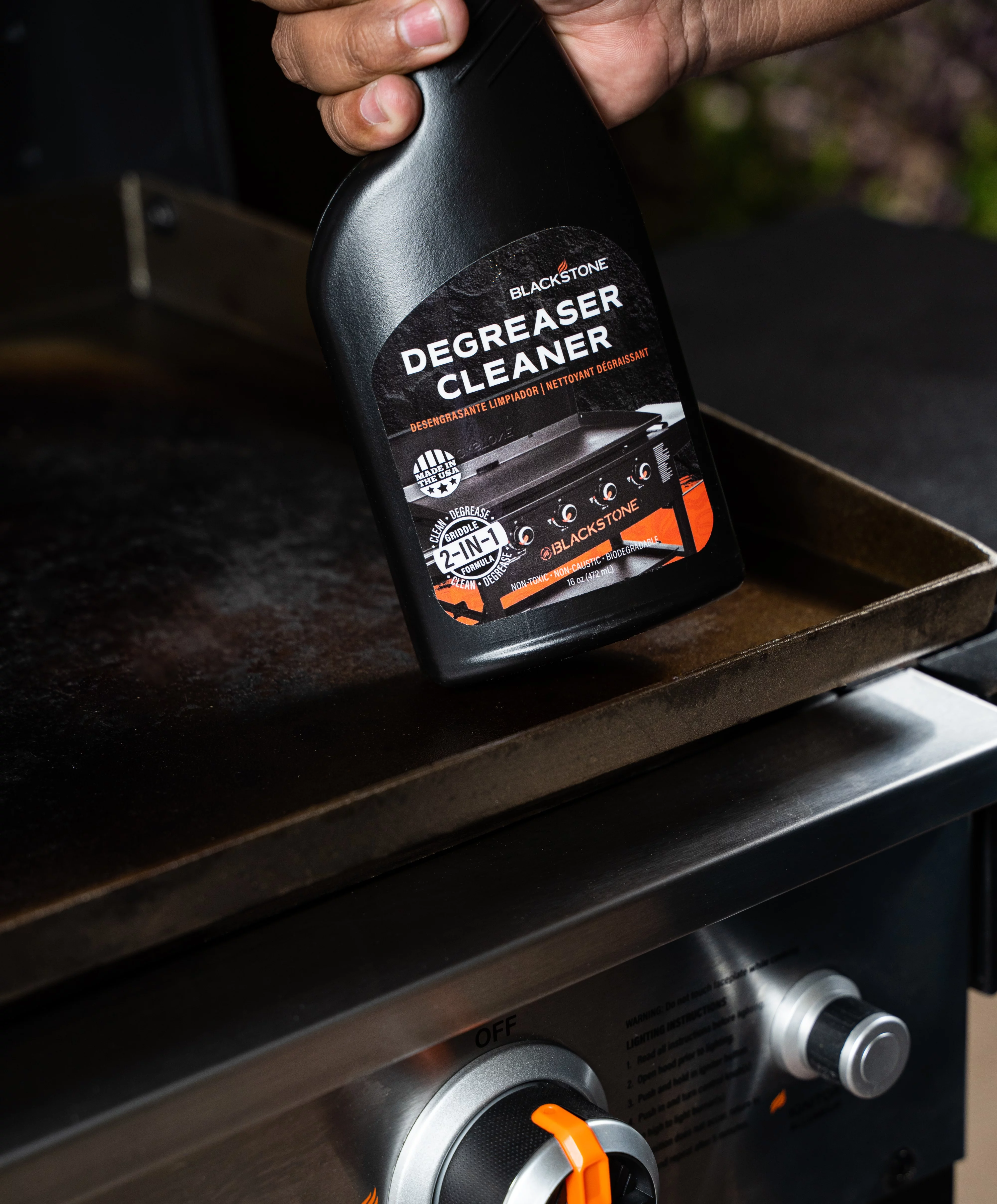 Blackstone 2-in-1 Griddle Degreaser and Cleaning Spray, 16 oz