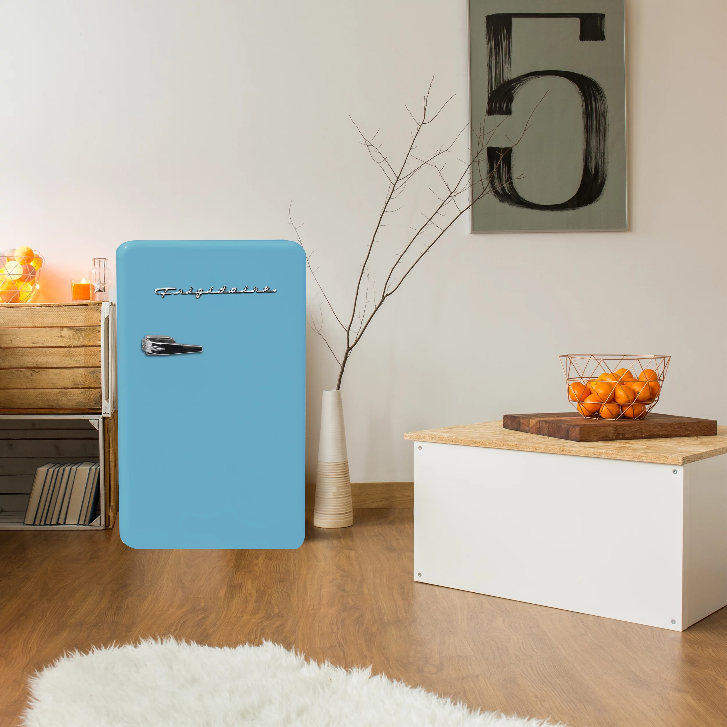 Frigidaire 3.2 cu ft Single Door Retro Compact Fridge EFR372, Pink