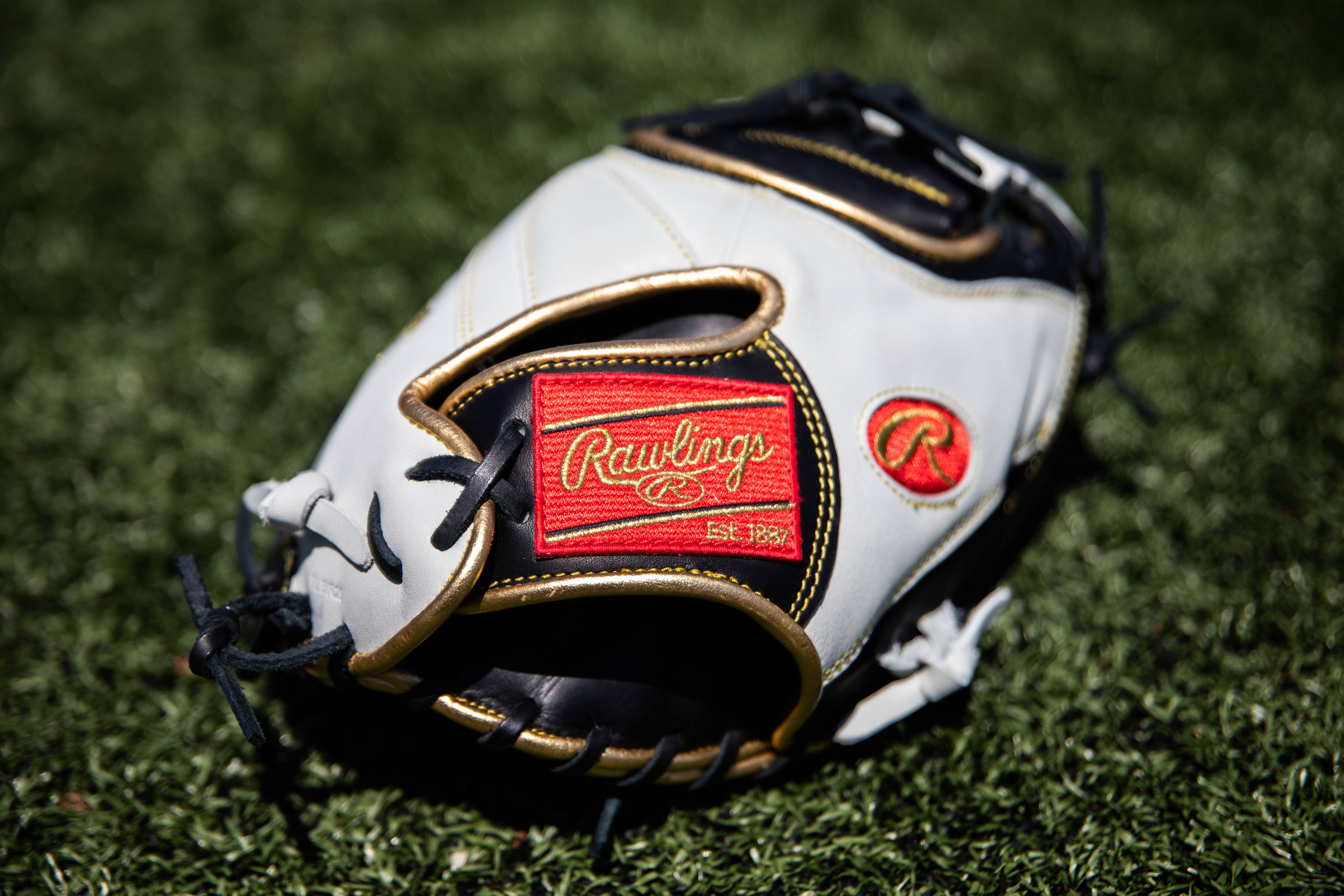 Rawlings 32x22 Encore Catcher&s Mitt, ECCM32-23BW