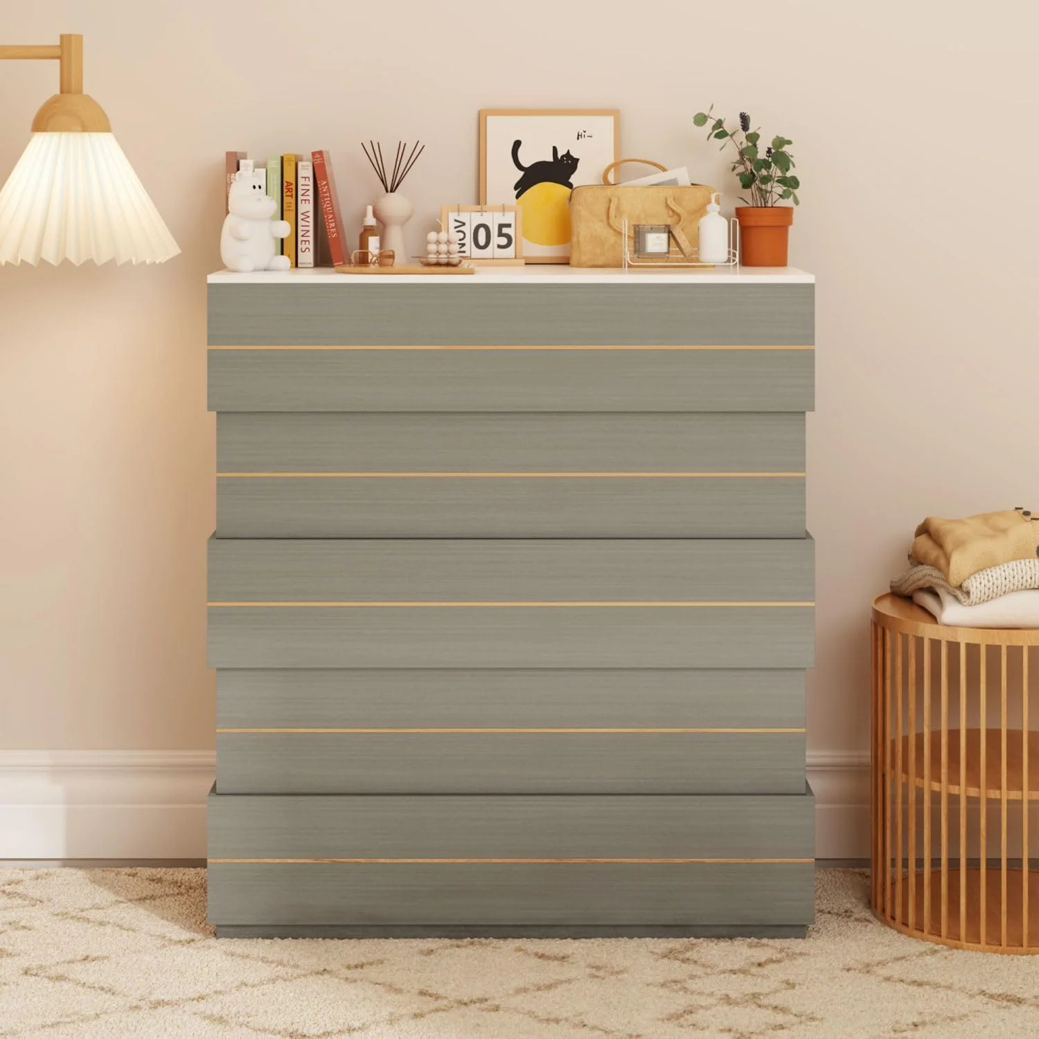 Chest of Drawers 5 Drawer Dresser with Gold Accents, Modern Dresser 5-Drawer Chest, Dresser for Bedroom Grey (35.4" W x 15.7“D x 37.5" H)