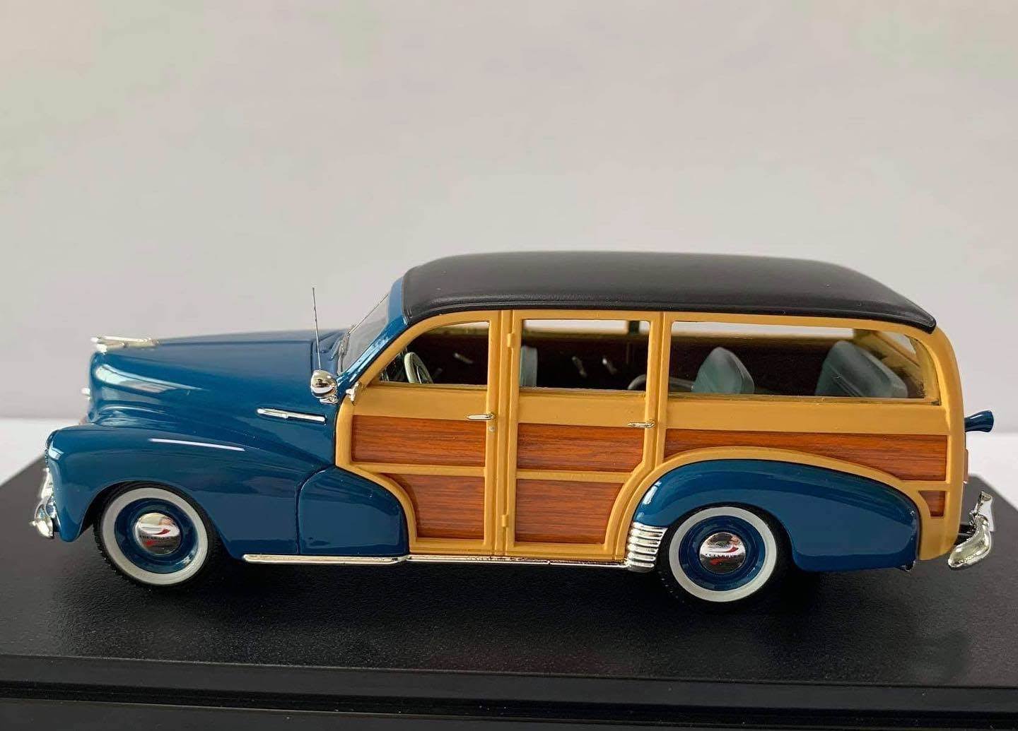 1948 Chevrolet Fleetmaster Woodie Station Wagon Como Blue with Black Top Limited Edition to 240 Pieces Worldwide 1/43 Model Car