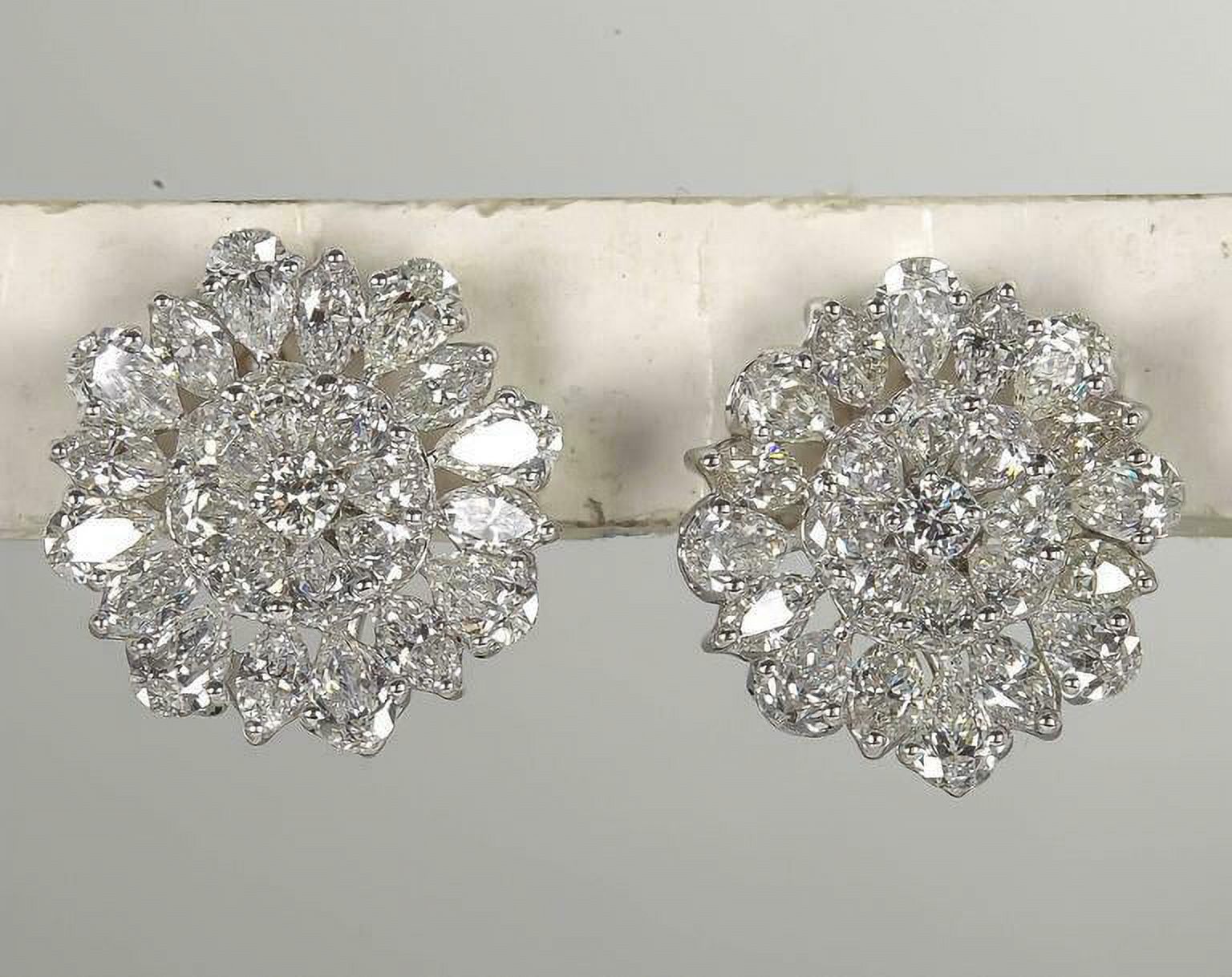 diamondscene Important Diamond Platinum Button Earrings