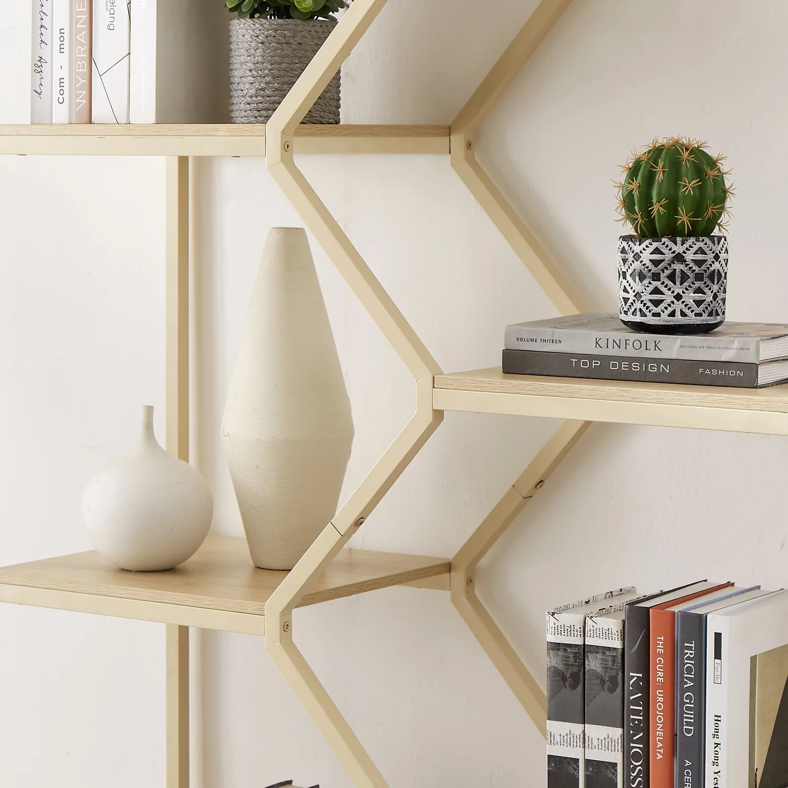 YISUYA Rattan Bookshelf 7 Tiers Bookcases Storage Rack, Rattan Bookshelf with Storage Cabinet, 7 Tiers Bookcases Storage Shelf with Doors