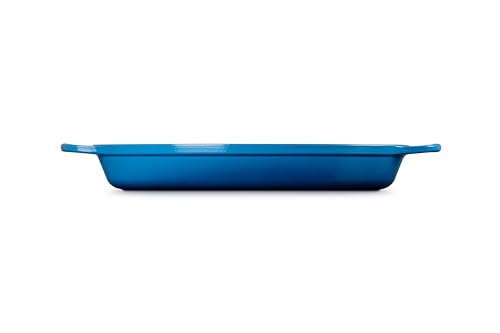 Le Creuset Enameled Cast Iron Signature Oval Baker, 3qt. Sea Salt
