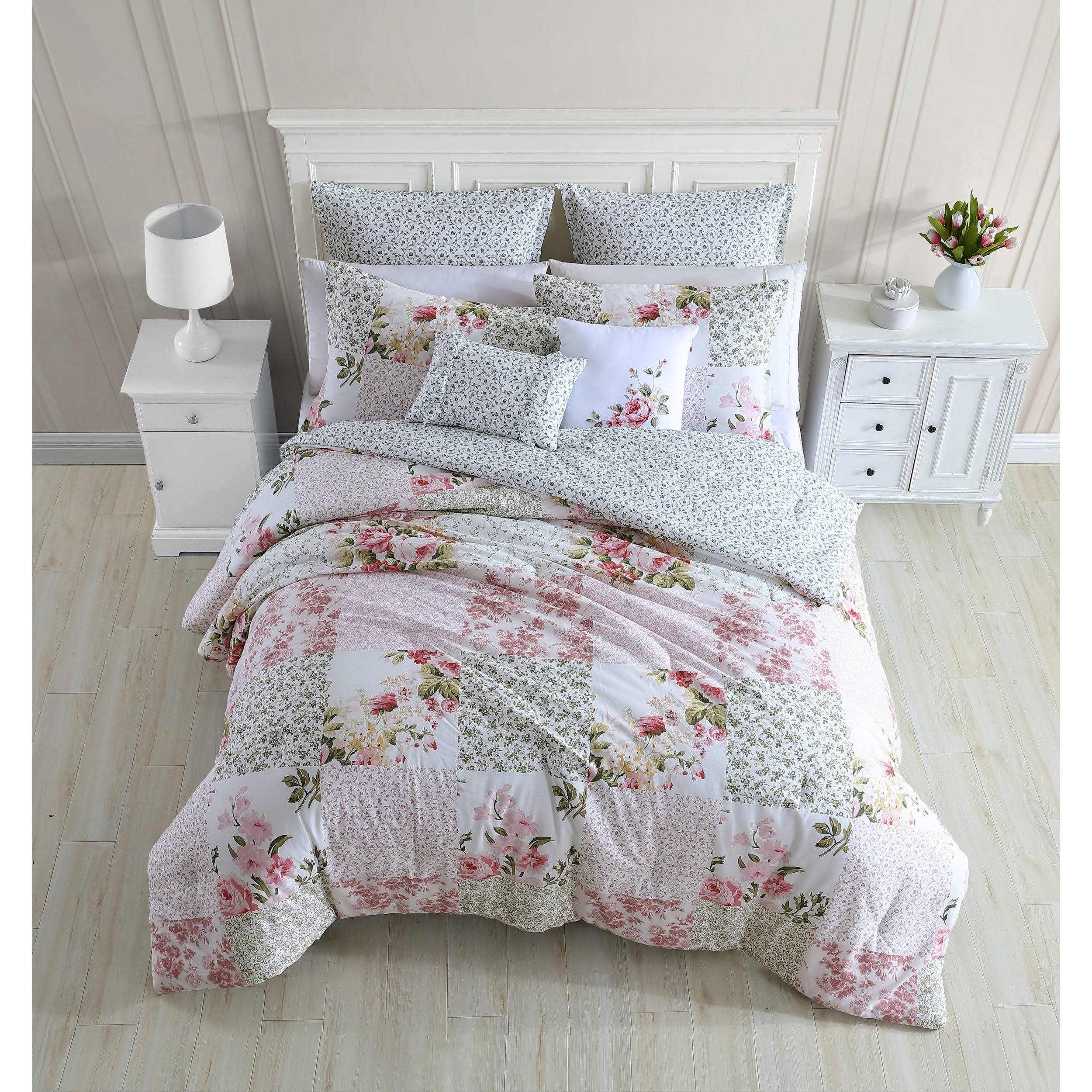 Laura Ashley Ailyn Cotton Pink Comforter Bonus Set (Twin)
