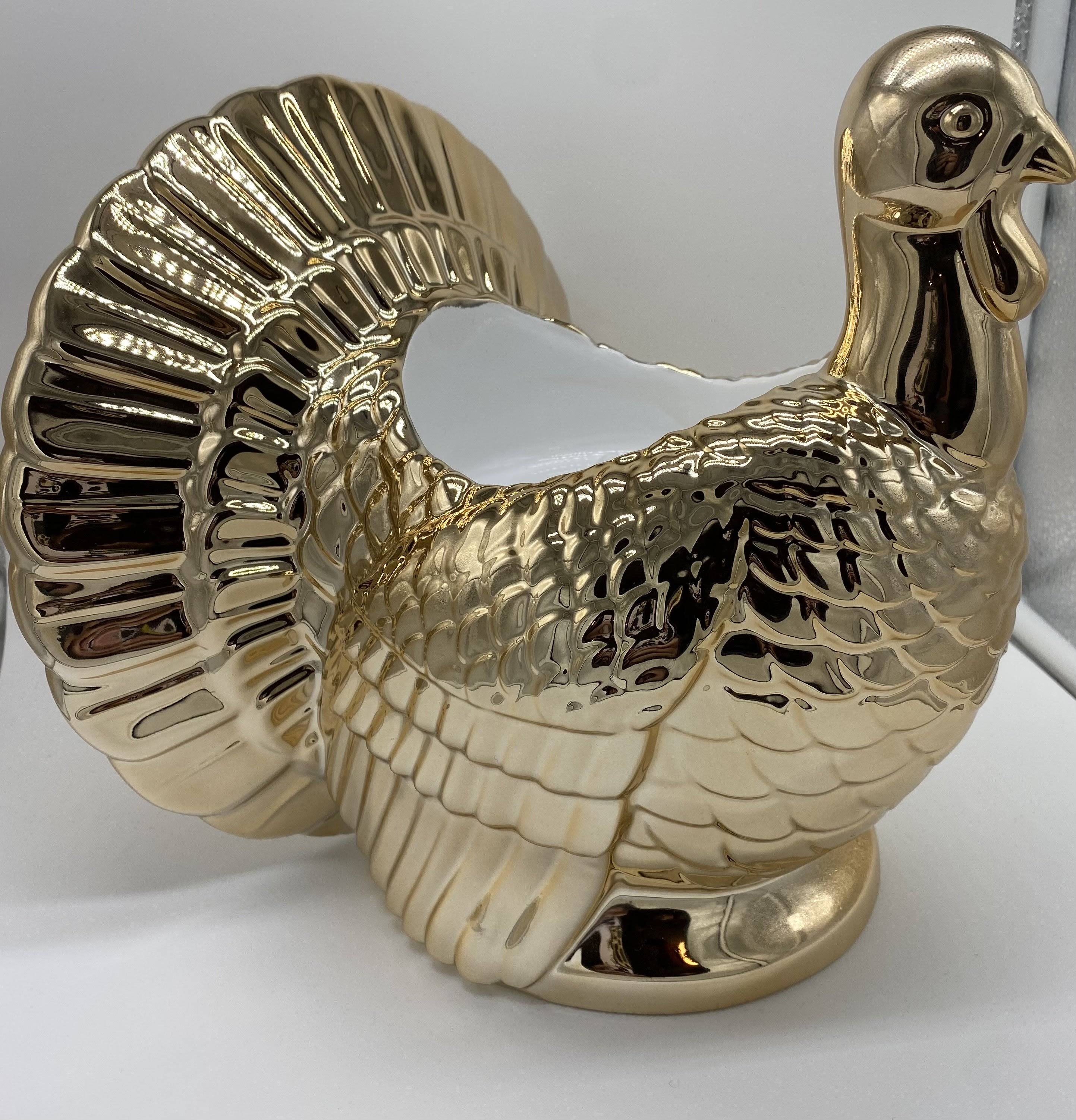 Bath and Body Works 2021 Thanksgiving Turkey Pedestal 3 Wick Candle Holder New