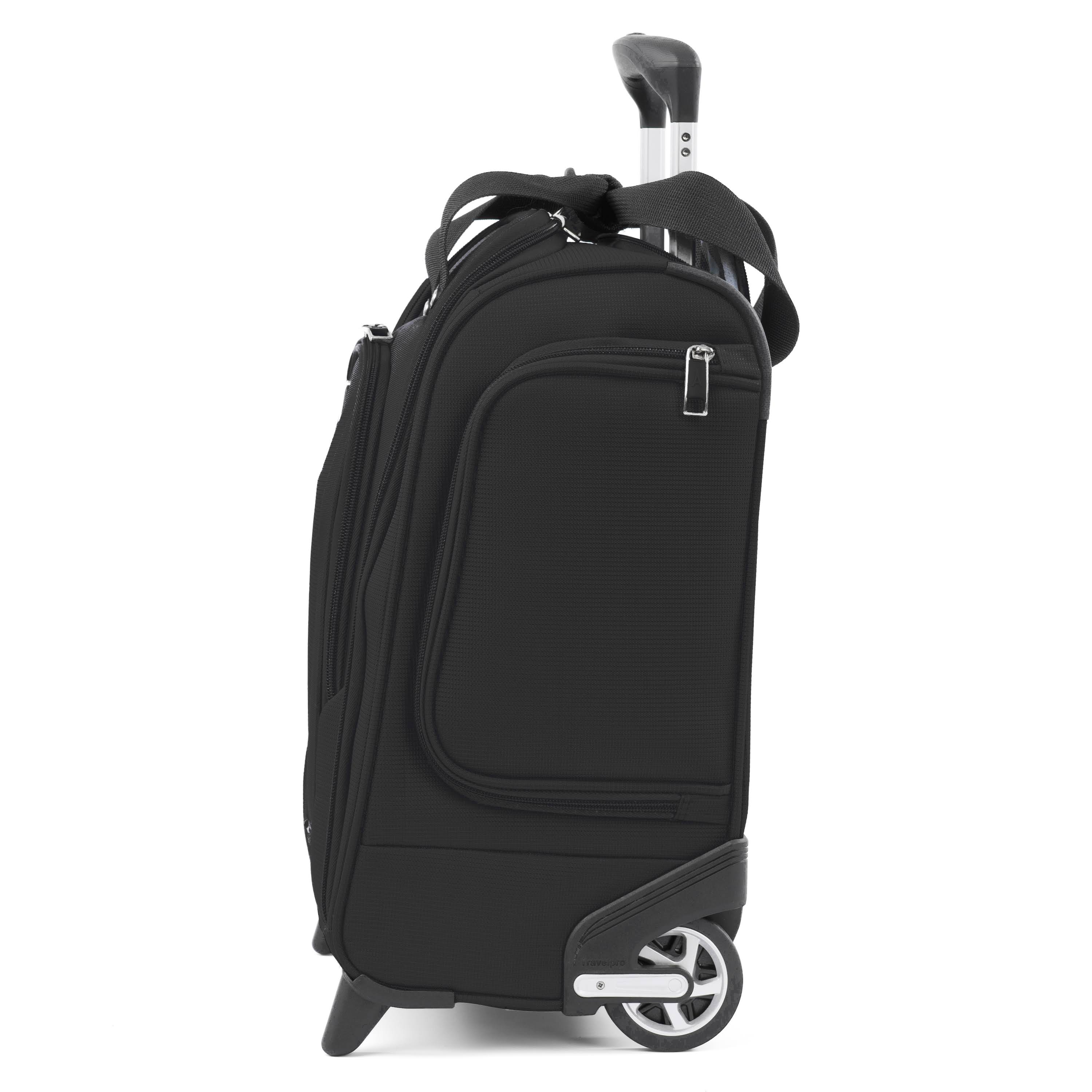 Travelpro Maxlite 5 Rolling Underseat Carry on - Black