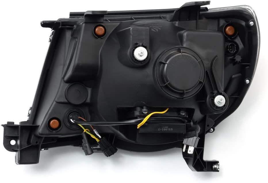 AlphaRex For Toyota Tacoma 2005-2011 Projector Headlight PRO-Series Alpha Black | 880736