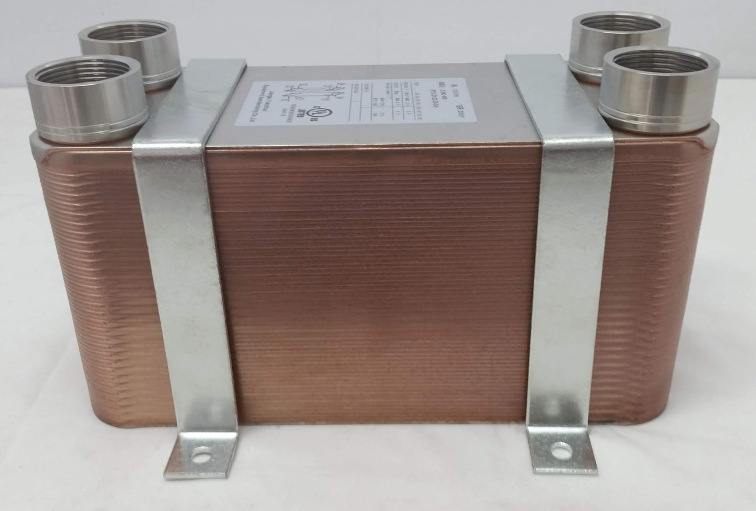 60 Plate Water to Water Brazed Plate Heat Exchanger 1 1/4" FPT Ports w/Brackets