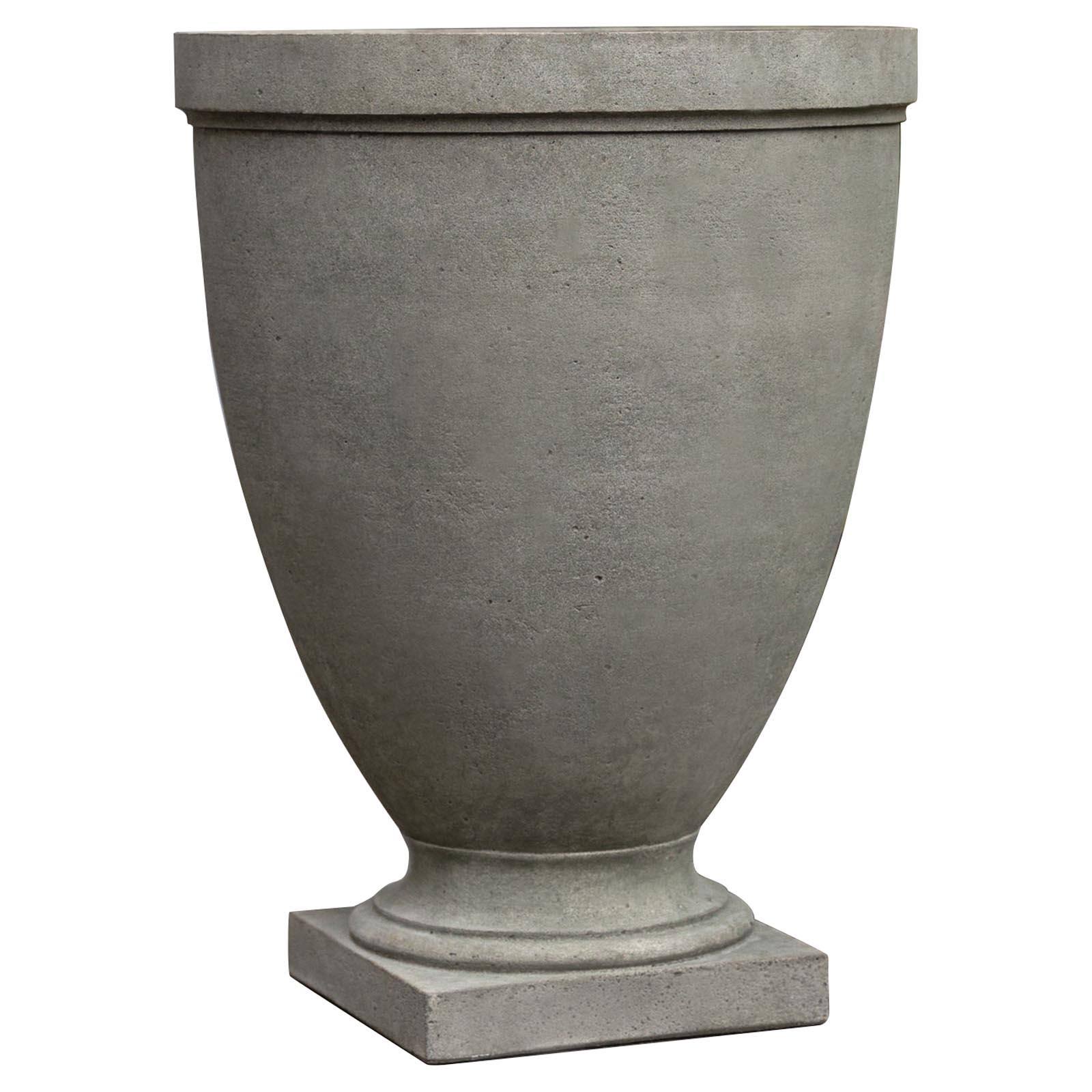 Campania International Capitol Hill Urn Pietra Nuova