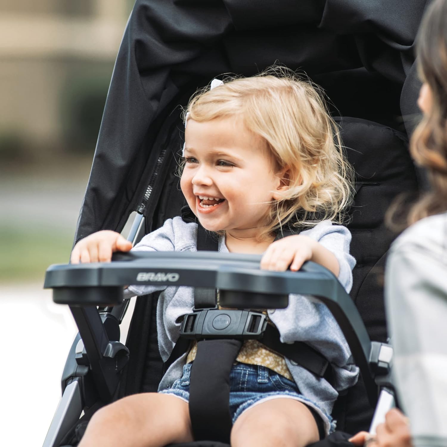 Chicco Bravo 3-in-1 Trio Travel System, Bravo Quick-Fold Stroller with KeyFit 30 Infant Car Seat and Base, Car Seat and Stroller Combo