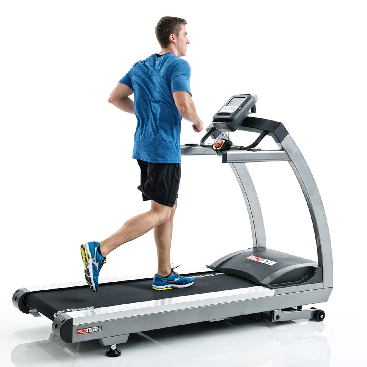 Life Fitness Scifit® AC5000 Treadmill - Outlet