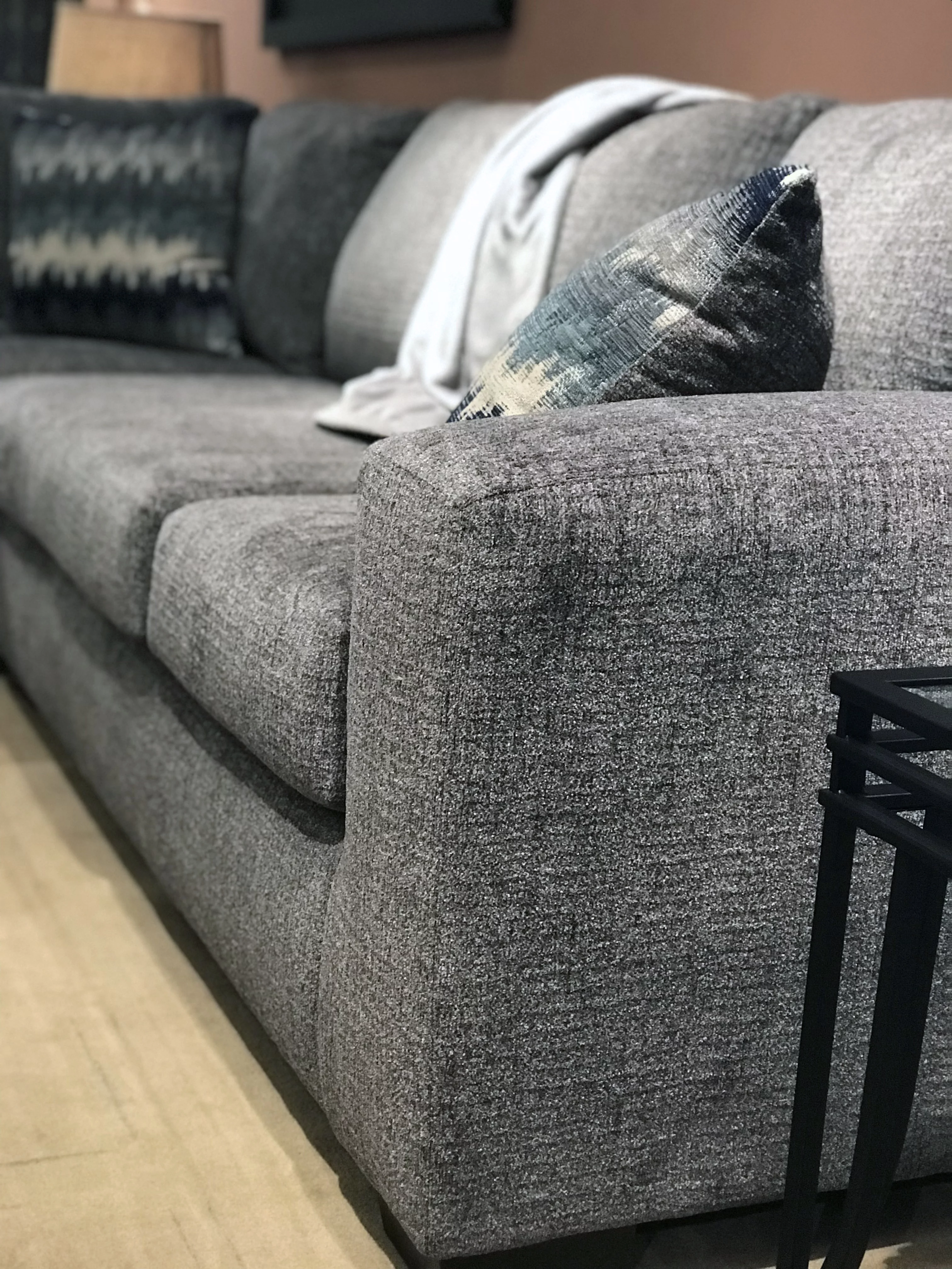 Roundhill Furniture Bergen Silverton Pewter Fabric Sectional Sofa