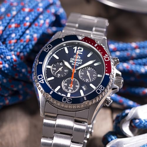 Orient Men's Solar Panda Made in Japan Mako マコ Quartz Watch