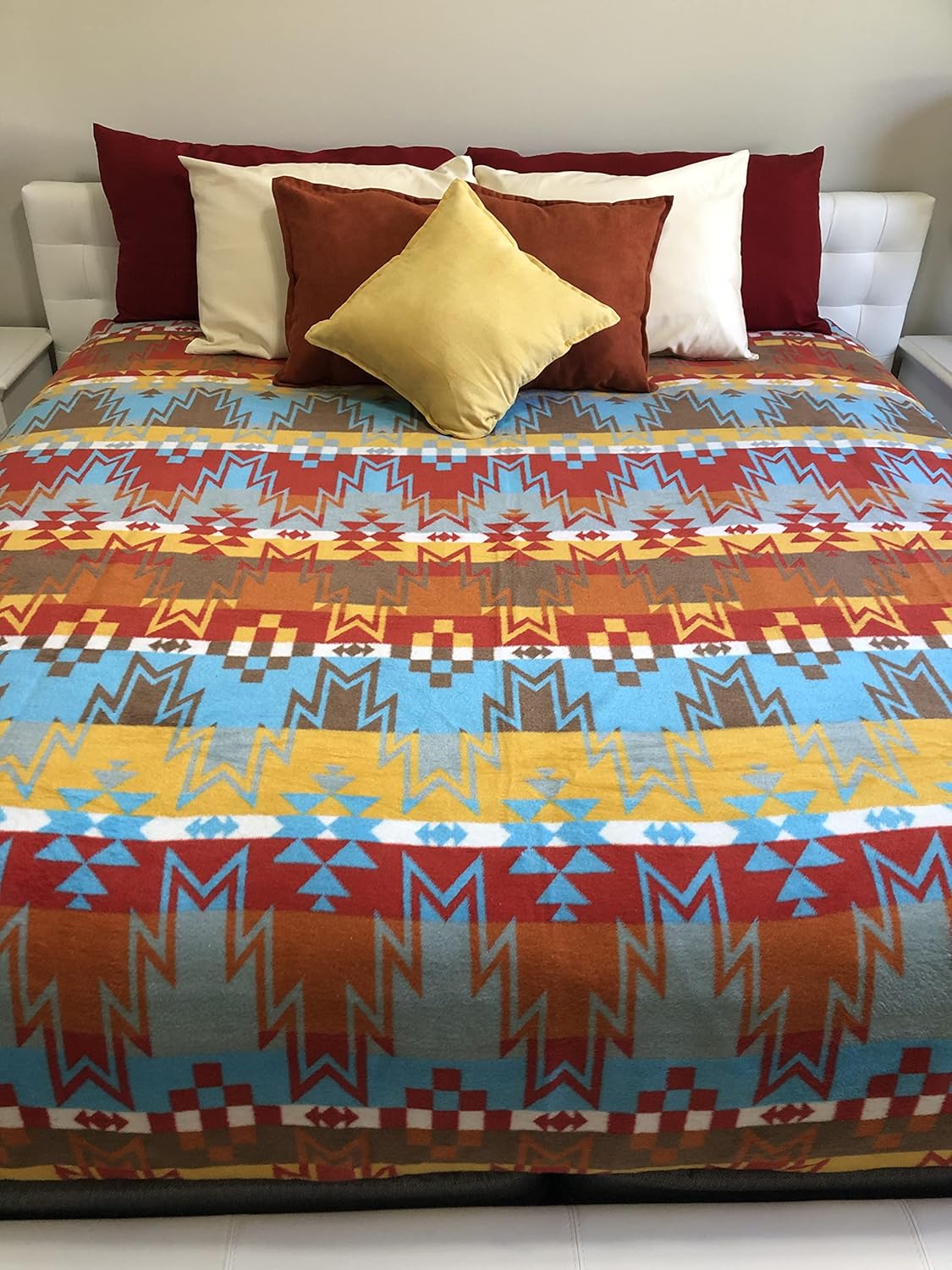 Beacon Blankets Classic Collectible Wigwam Design Southwestern Native American Premium Thick Plush Turkish Cotton Blend Blanket Throw Twin Full 72 x