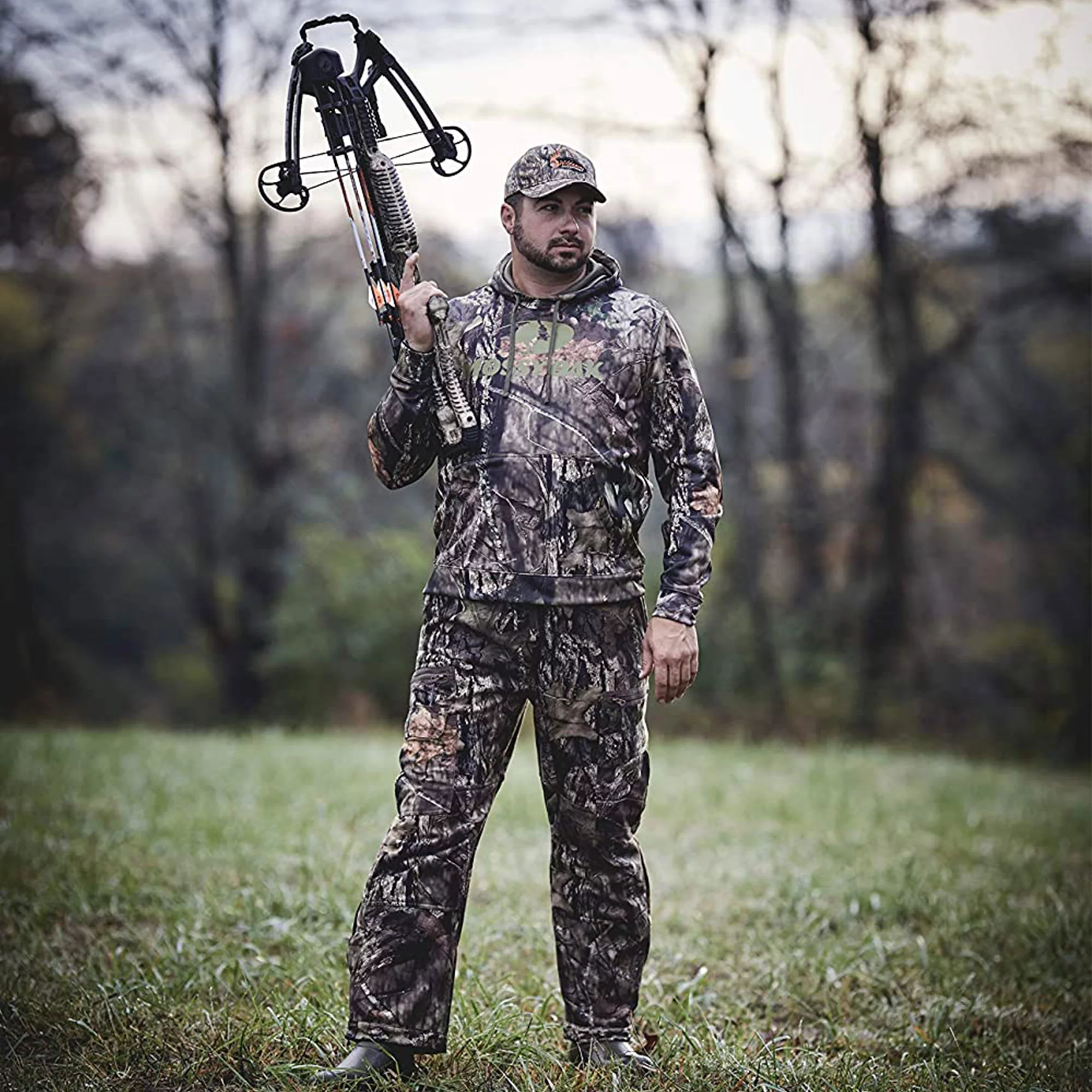 Barnett Hyper Whitetail 410 Ready to Hunt Crossbow Kit with 2 Arrows - Radiant Selections
