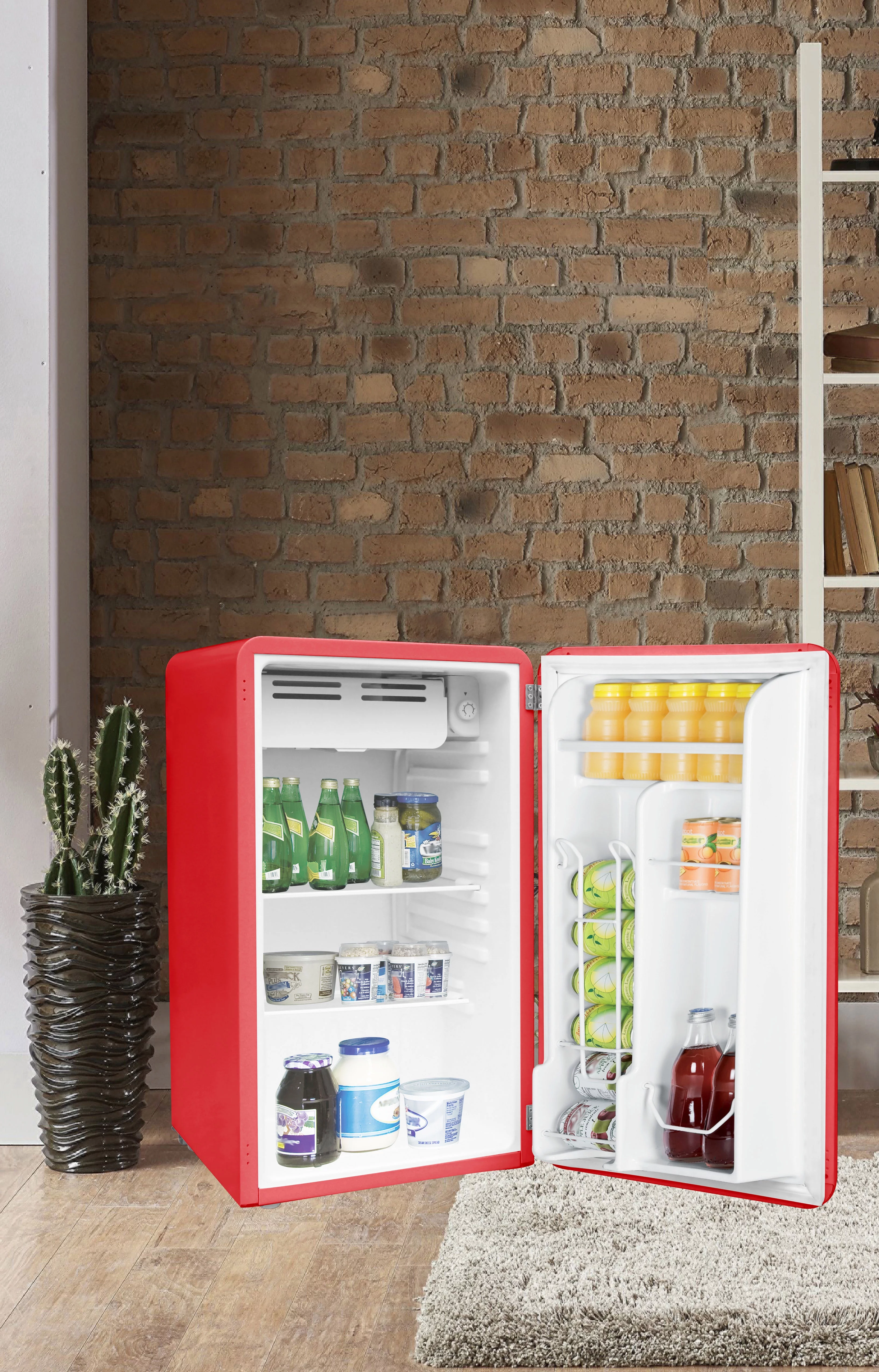 Frigidaire 3.2 cu ft Single Door Retro Compact Fridge EFR372, Pink