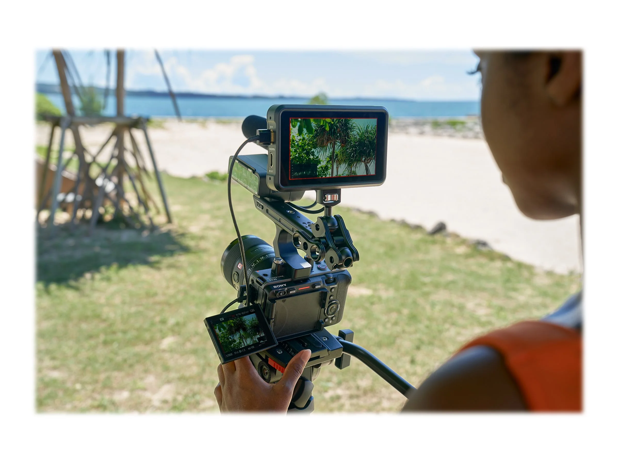 Sony Cinema Line ILME-FX30B - Camcorder - compact - 4K / 120 fps - body only - Wi-Fi, Bluetooth