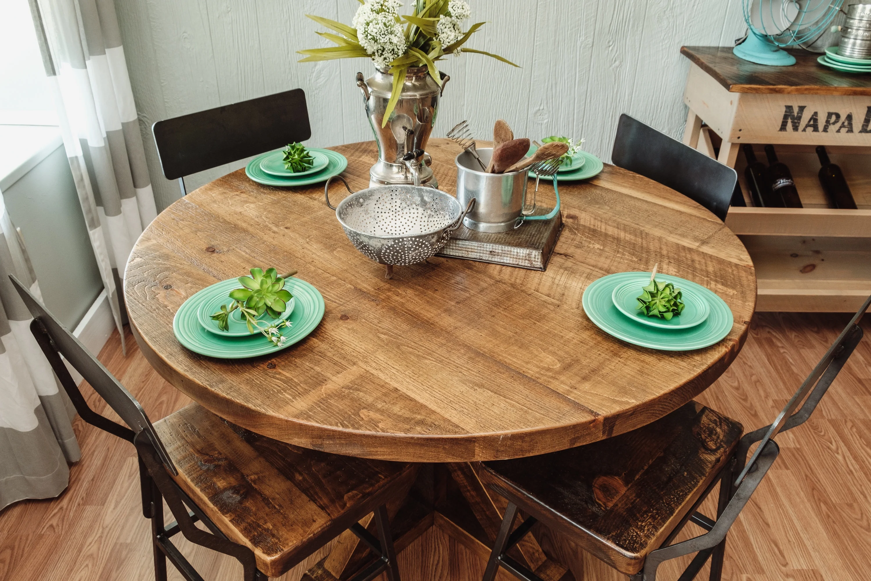 Napa East Mill and Foundry Solid Wood Farm Table in Early American/Natural