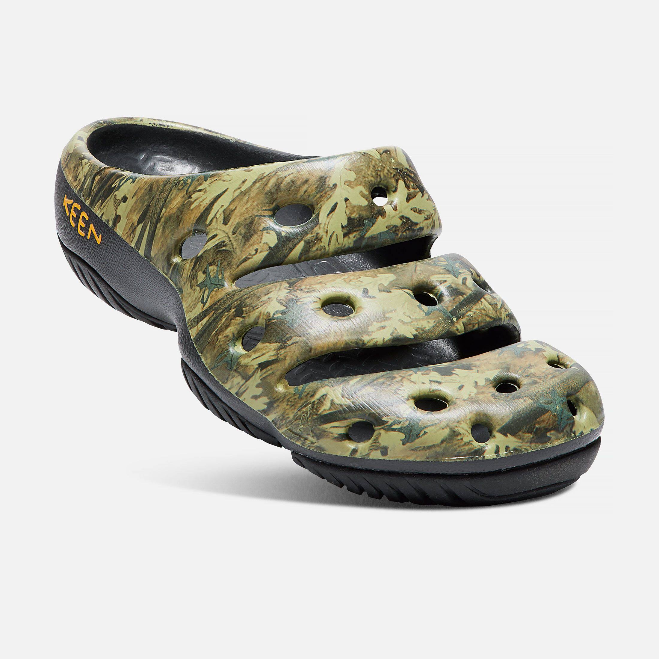Keen Men&s Yogui Arts Clog - 12 - Camo Green