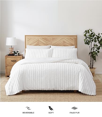 UGG Kenzie Full/Queen Comforter Set with 2 Pillow Shams Plush Faux Fur Bedding Soft Warm Down Alternative Comforter Washable Hypoallergenic Fluffy