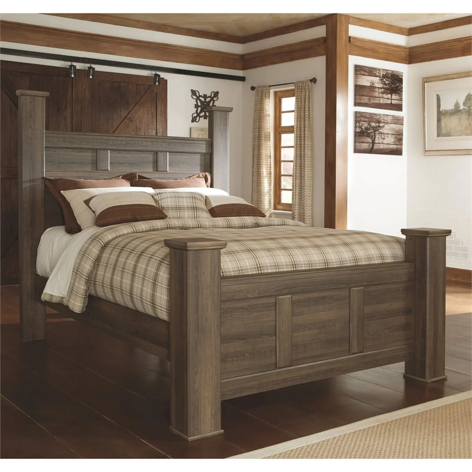 Signature Design by Ashley Juararo Poster Queen Bed in Dark Brown