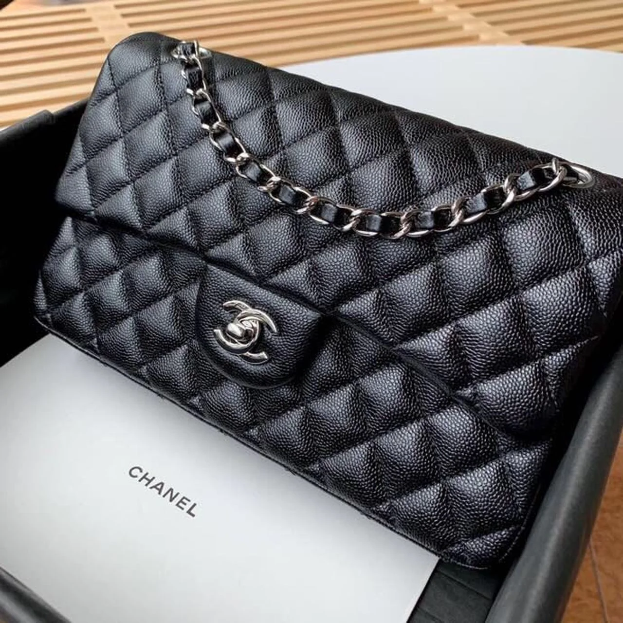 Chanel Classic Handbag Silver Hardware BlackFor Women, Women&rsquo;s Bags, Shoulder And Crossbody Bags 10.2in/26cm A01112