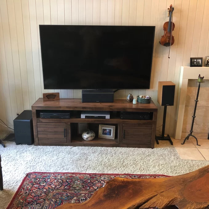 【Furniture】Maddie Entertainment Center for TVs up to 75"