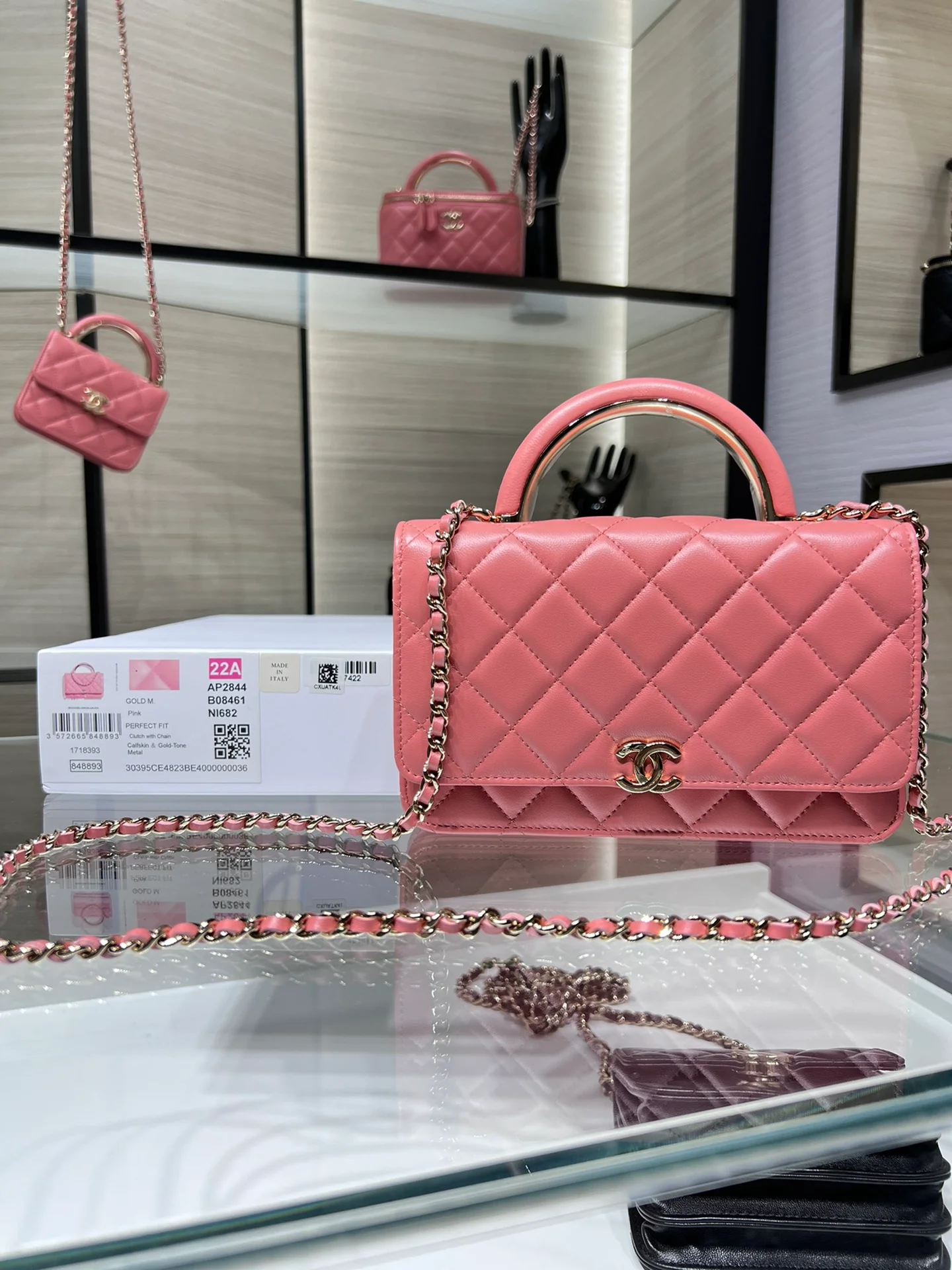 Chanel WOC 19 Chain Wallet Bag Gold Hardware Pink For Women, Women&rsquo;s Handbags, Shoulder Bags 7.5in/19cm