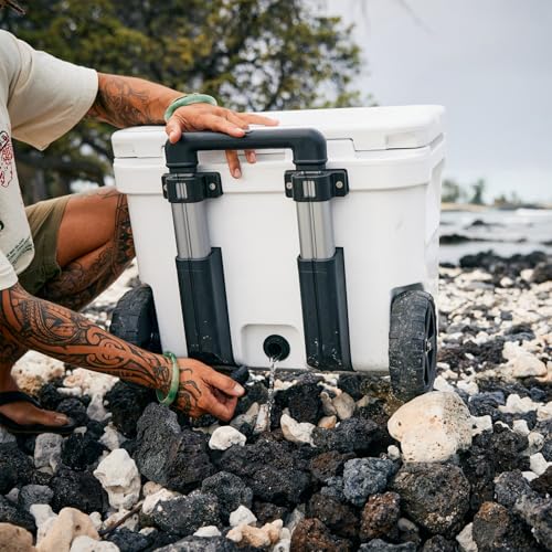 YETI Roadie 32 Wheeled Cooler