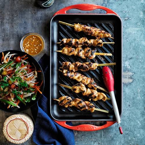 Le Creuset Cast Iron Rectangular Skinny Grill | Cerise